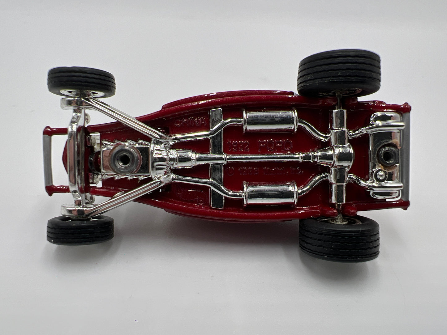 Hot Wheels Collectibles 1/64 Reggies Cars 1932 Ford Hi-Boy Roadster Red Loose