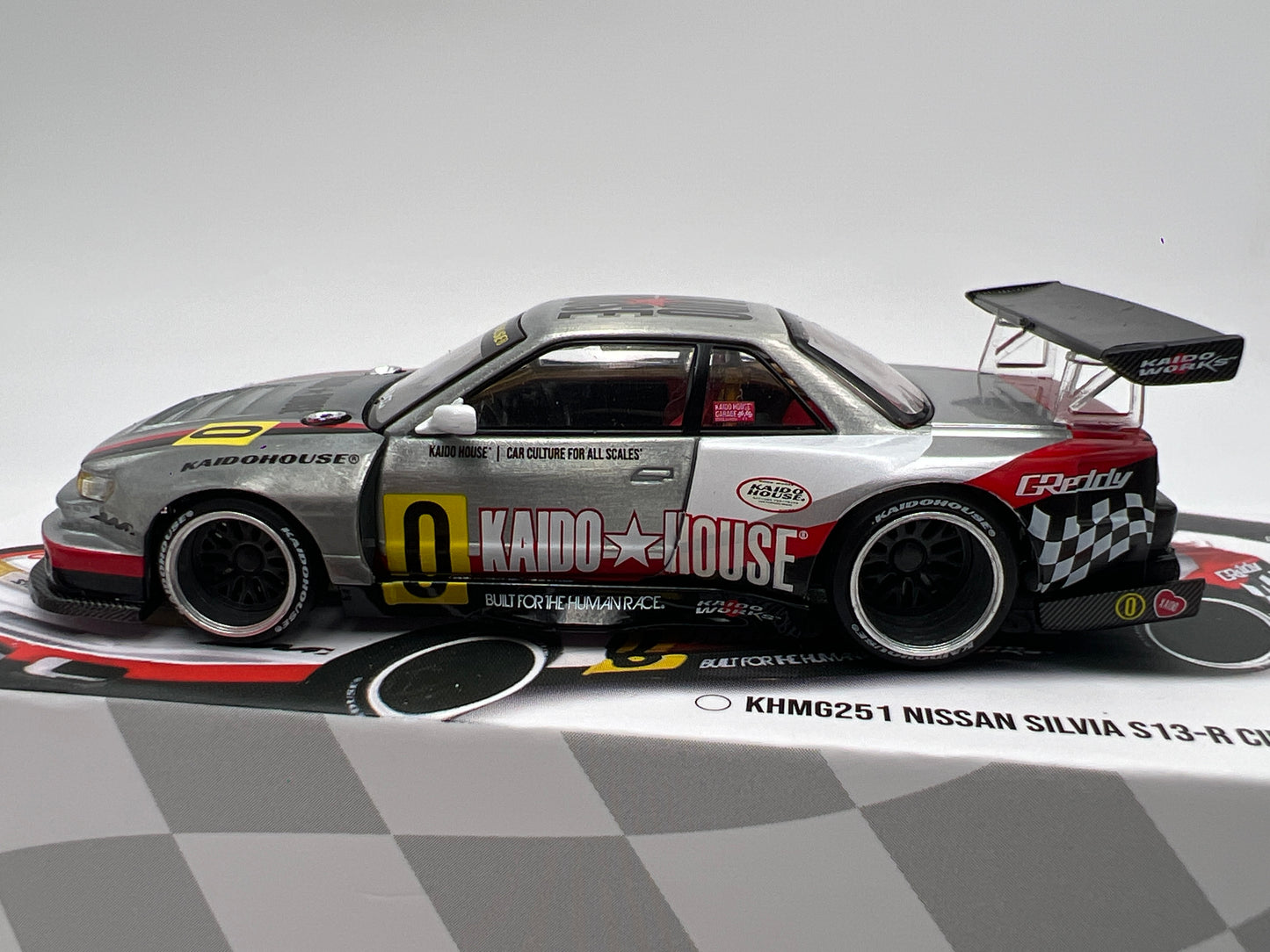Mini GT Kaido House #251 CHASE Nissan Silvia S13-R Circuit Spec V1