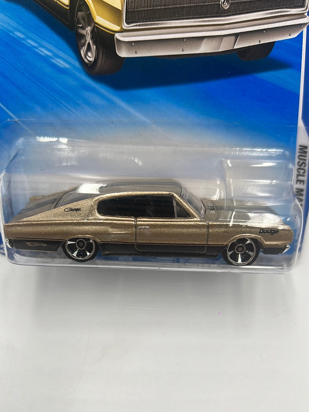 2010 Hot Wheels Hot Auction ‘67 Dodge Charger Champagne 85/240 38D