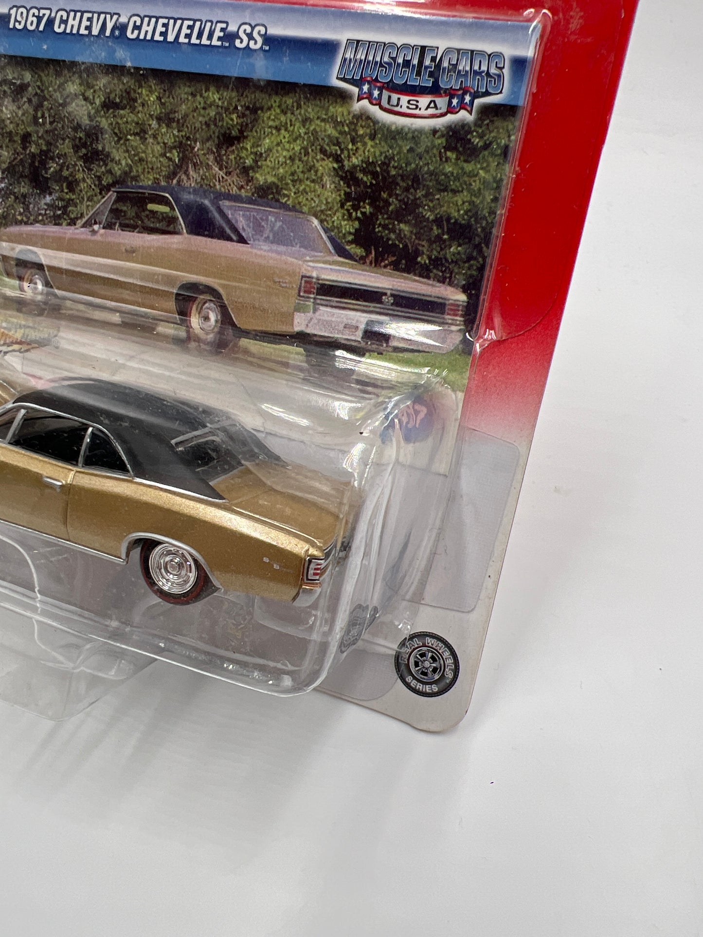 Johnny Lightning Muscle Cars USA #47 1967 Chevy Chevelle SS Gold 220A