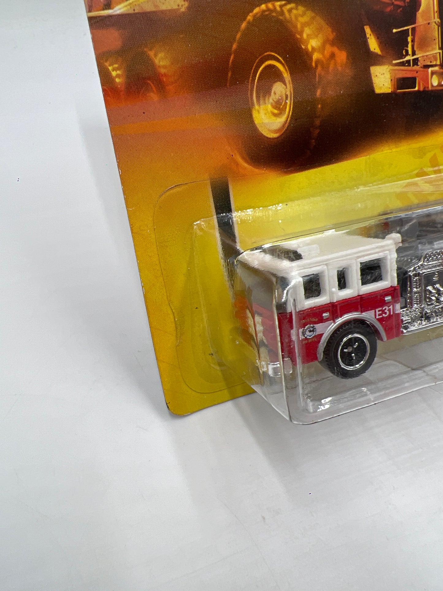 Matchbox Emergency #75 Pierce Fire Engine Red 206B