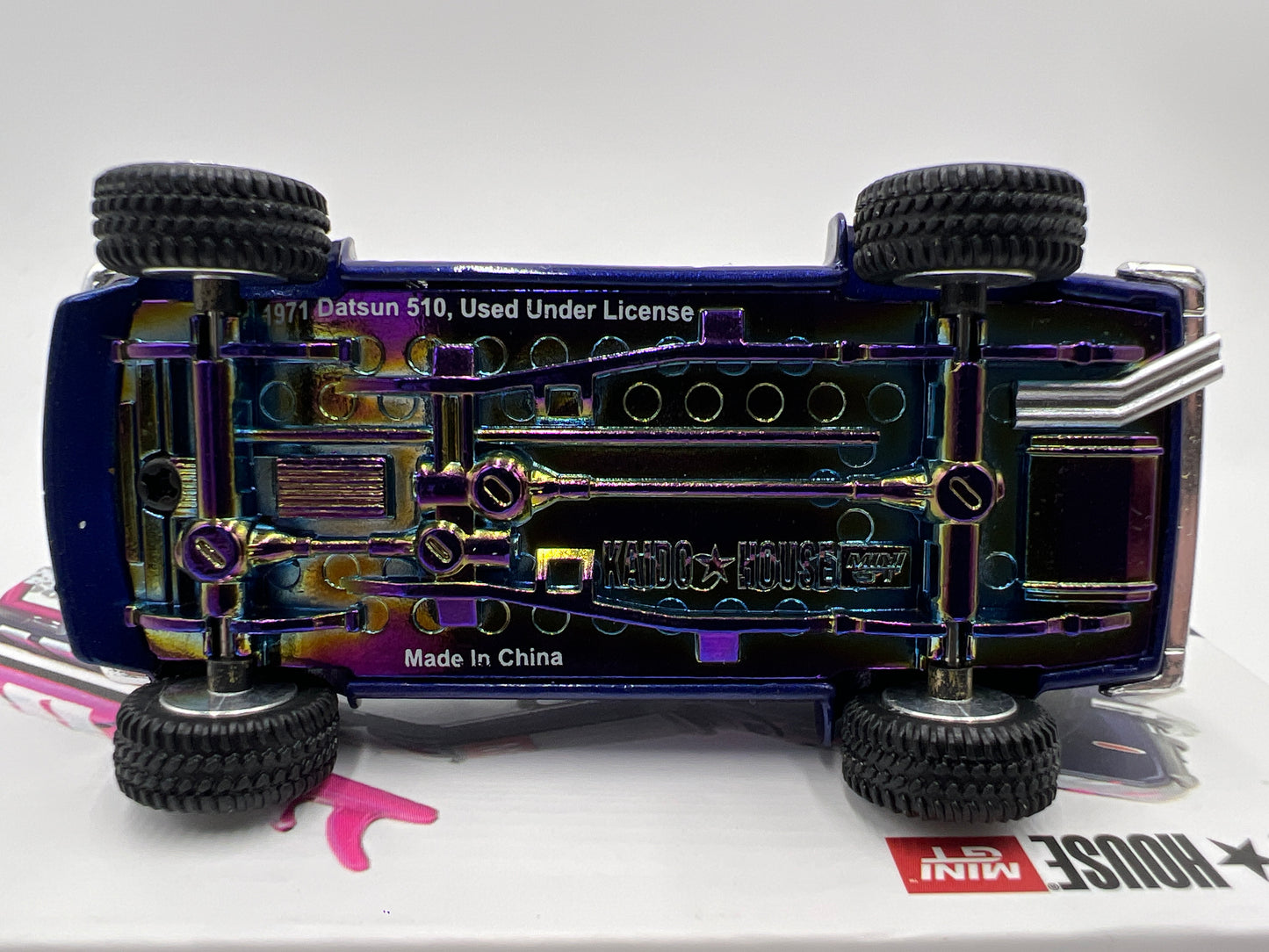Mini GT x Kaido House #149 Datsun 510 4x4 Wagon Kaido Off-road V2 Purple W/Surfboards