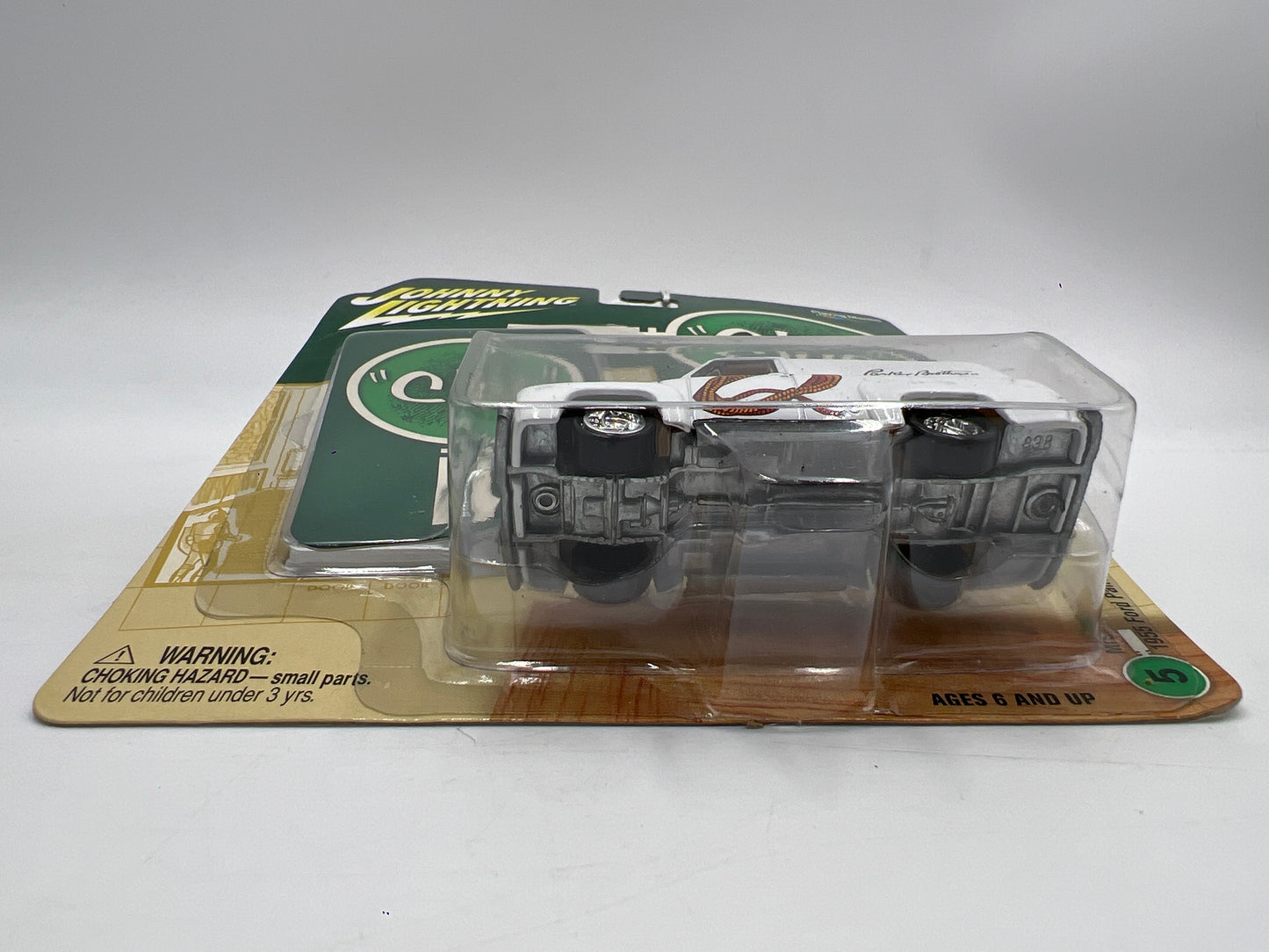 Johnny Lightning Clue #5 1955 Ford Panel Van 229H