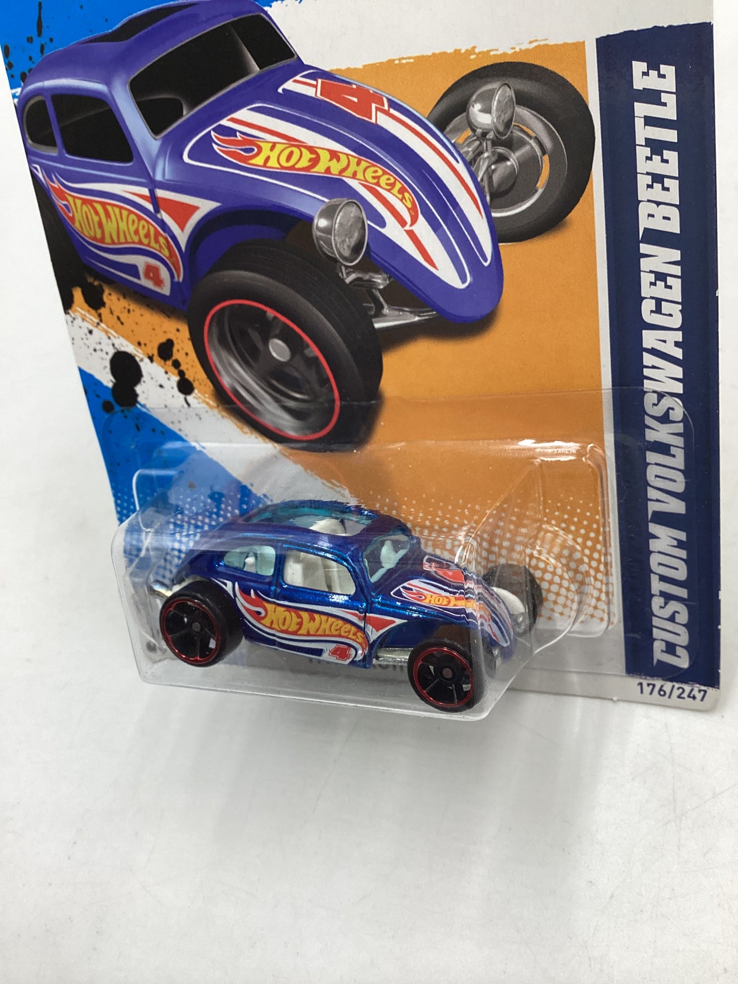 2012 HW Racing #176 Custom Volkswagen Beetle Blue 95E