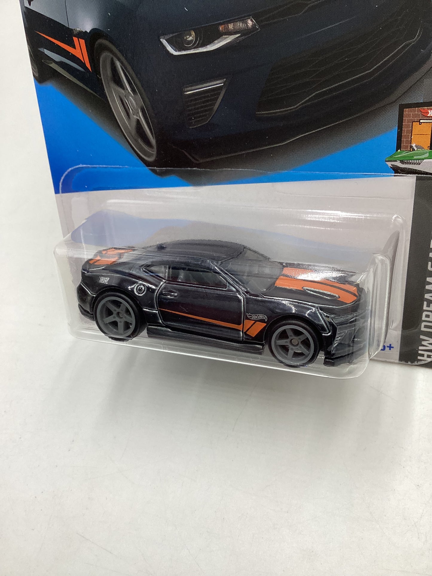 2024 Hot Wheels #32 18 Camaro SS STH Super Treasure Hunt with protector