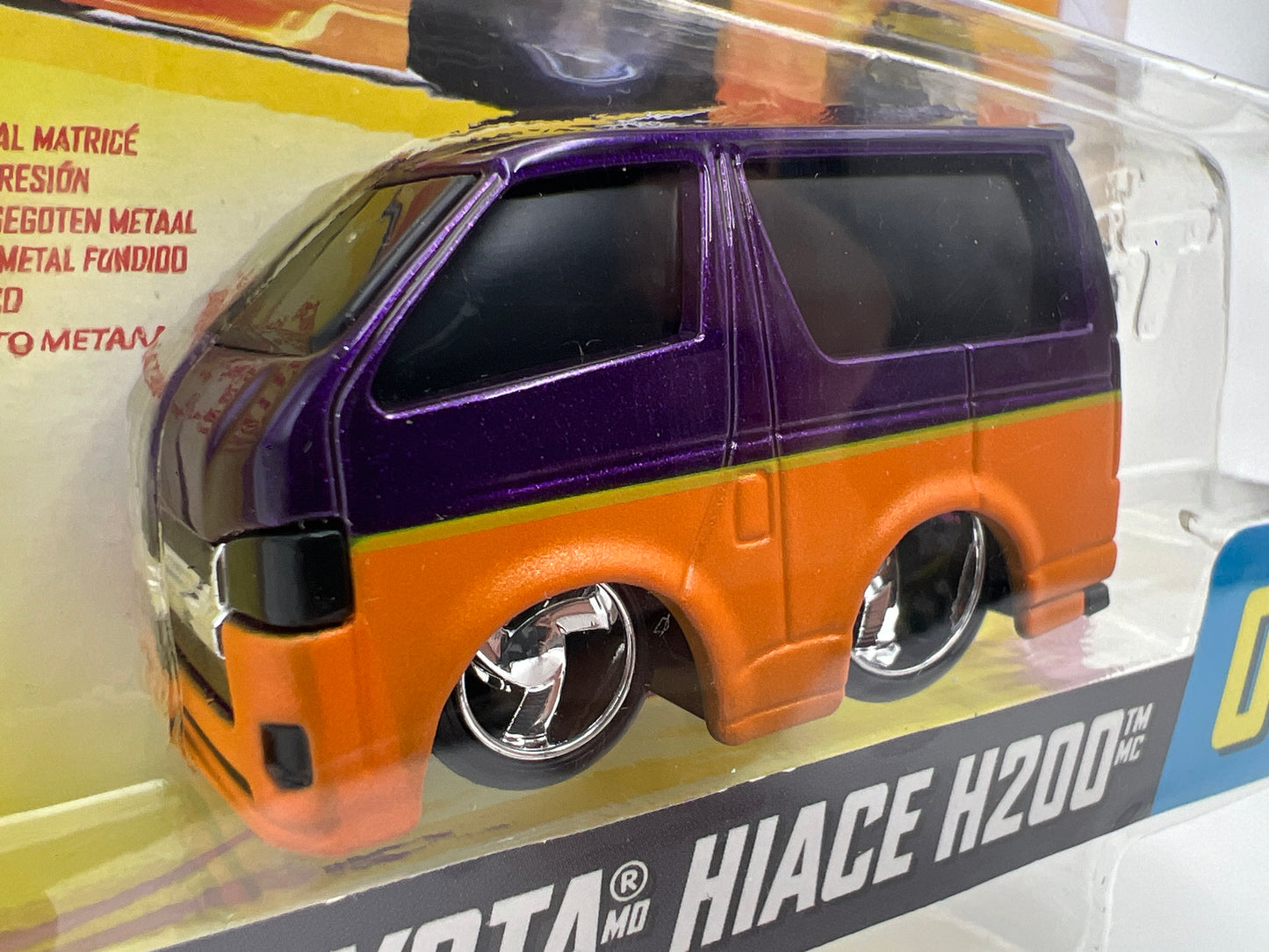 MGA Car Tuned Hobby Exclusive Series 5 #2 04 Toyota HiAce H200 Purple/Orange 186B