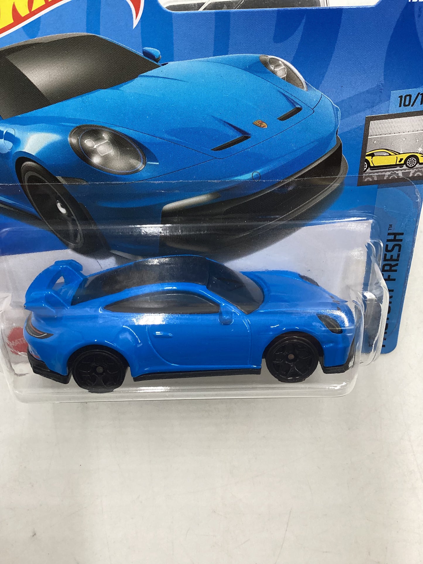 2022 Hot Wheels #199 Porsche 911 GT3 Blue Short Card 98A