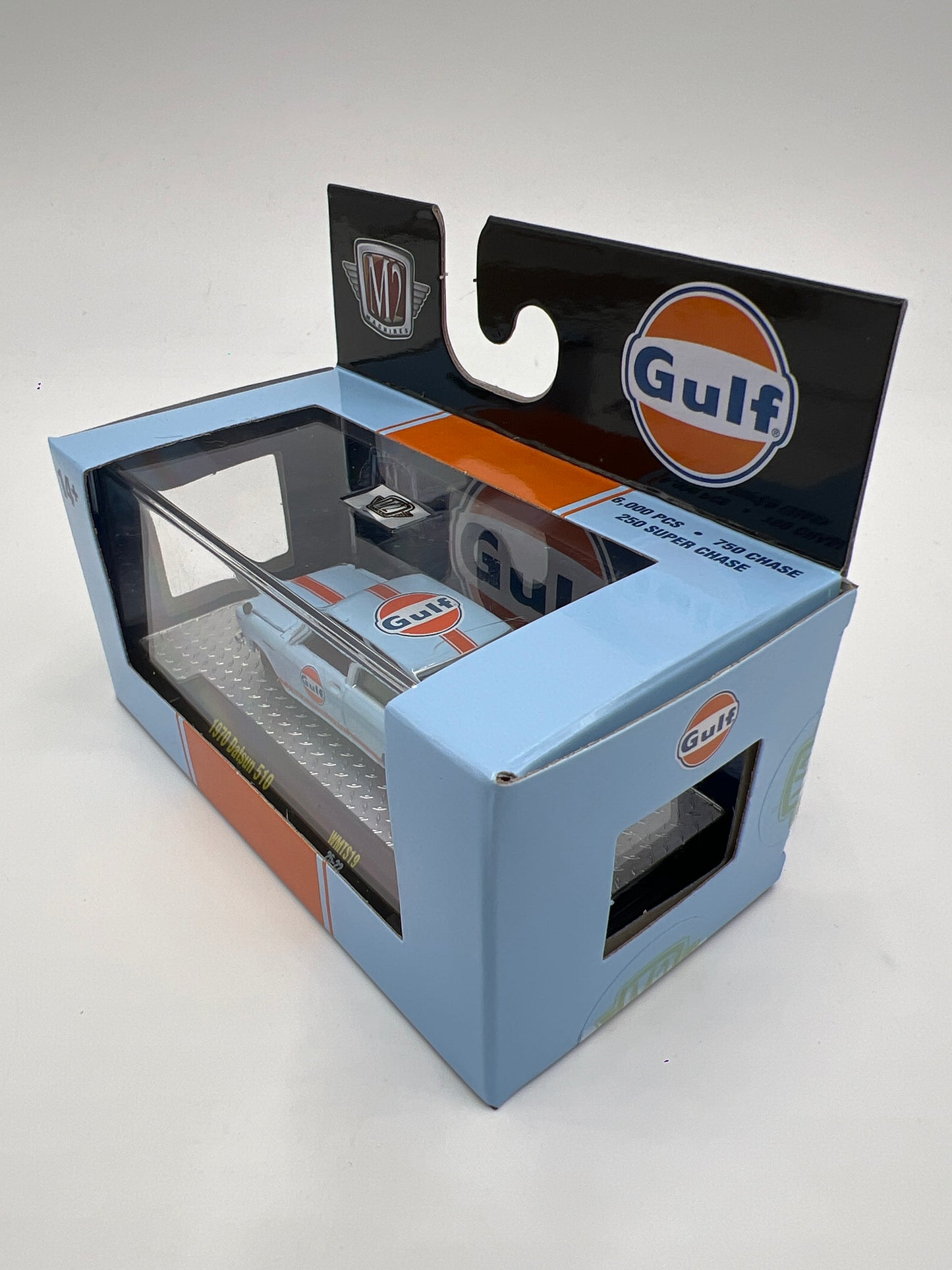 M2 Machines Walmart Exclusive Gulf Set 1970 Datsun 510 Gulf Blue WMTS19