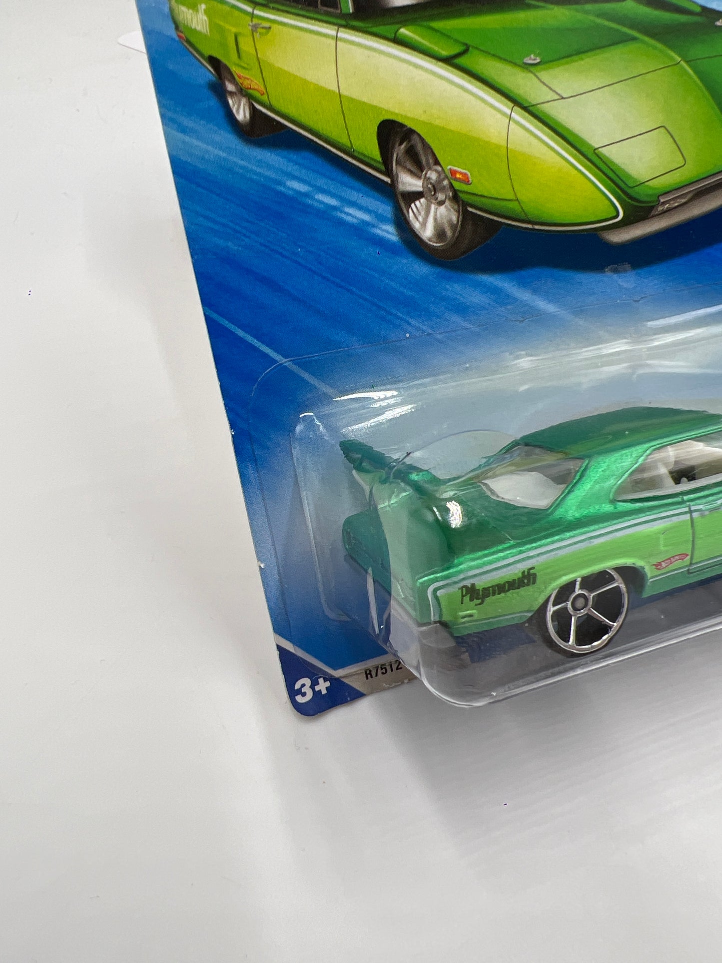 2010 Hot Wheels Muscle Mania #87 70 Plymouth Superbird Green 56B