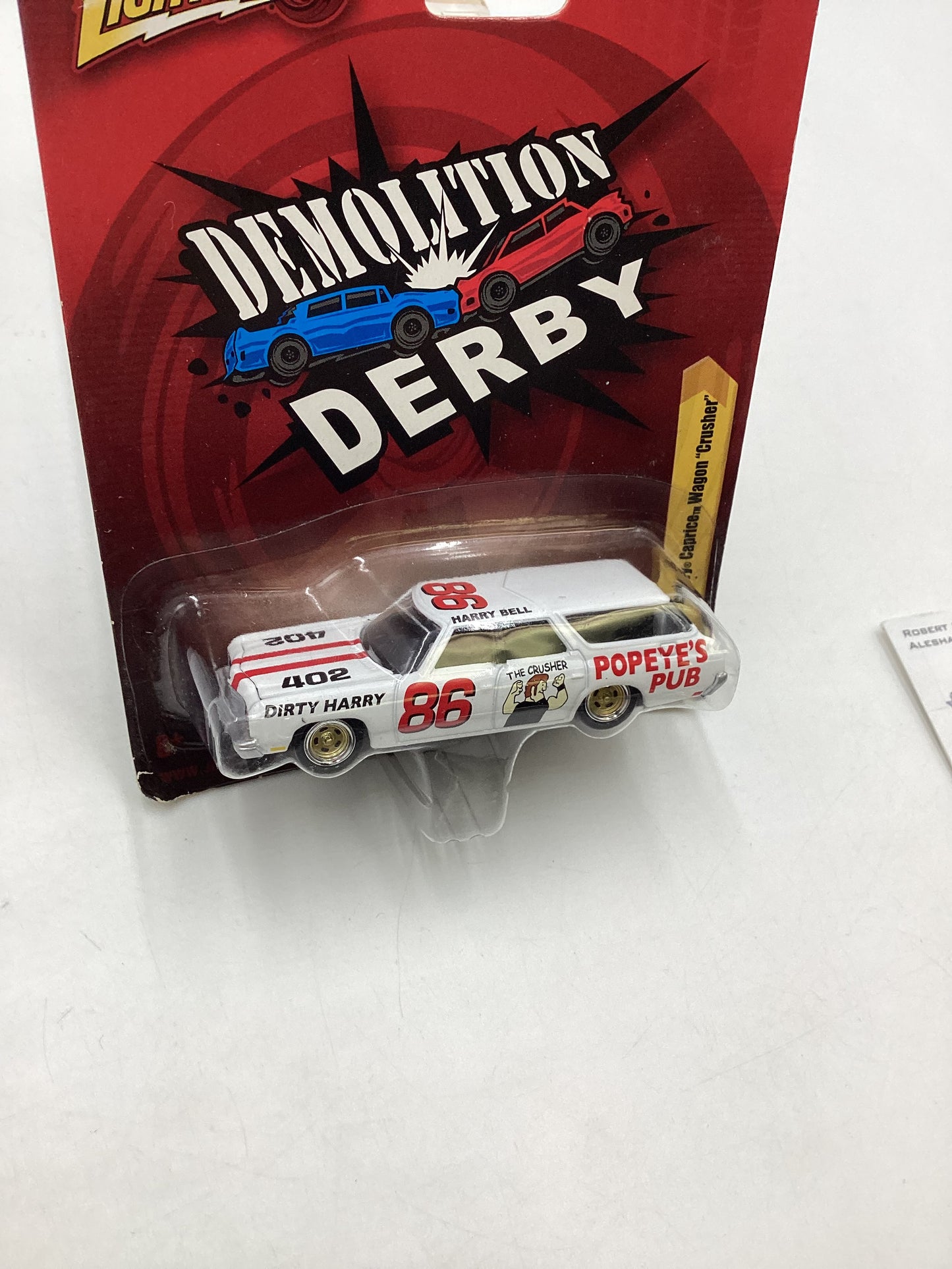 Johnny Lightning Demolition Derby #15 1973 Chevy Caprice Wagon Crusher White