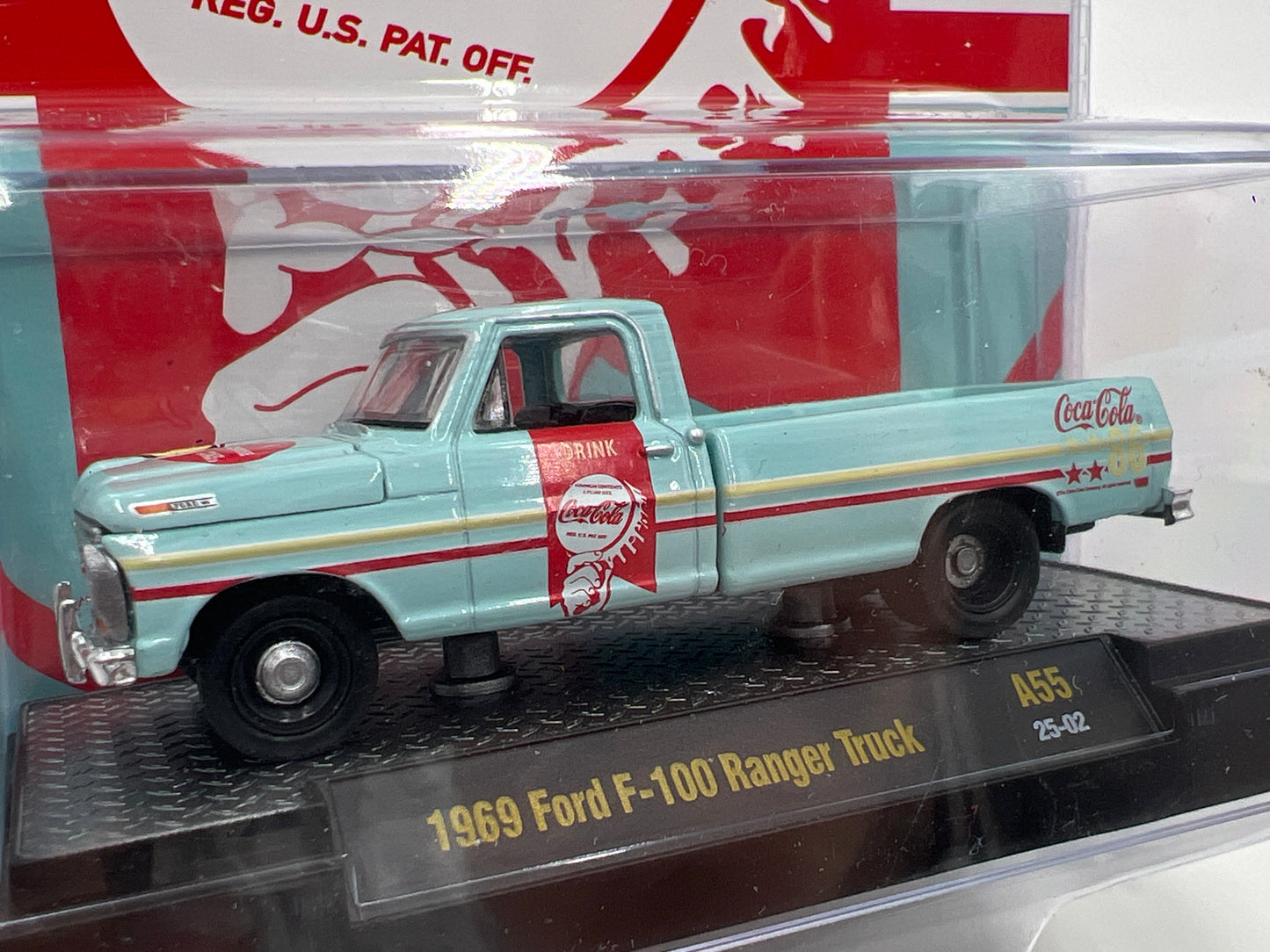 2025 M2 Machines Coca Cola 1969 Ford F-100 Ranger Truck Light Blue A55 202F