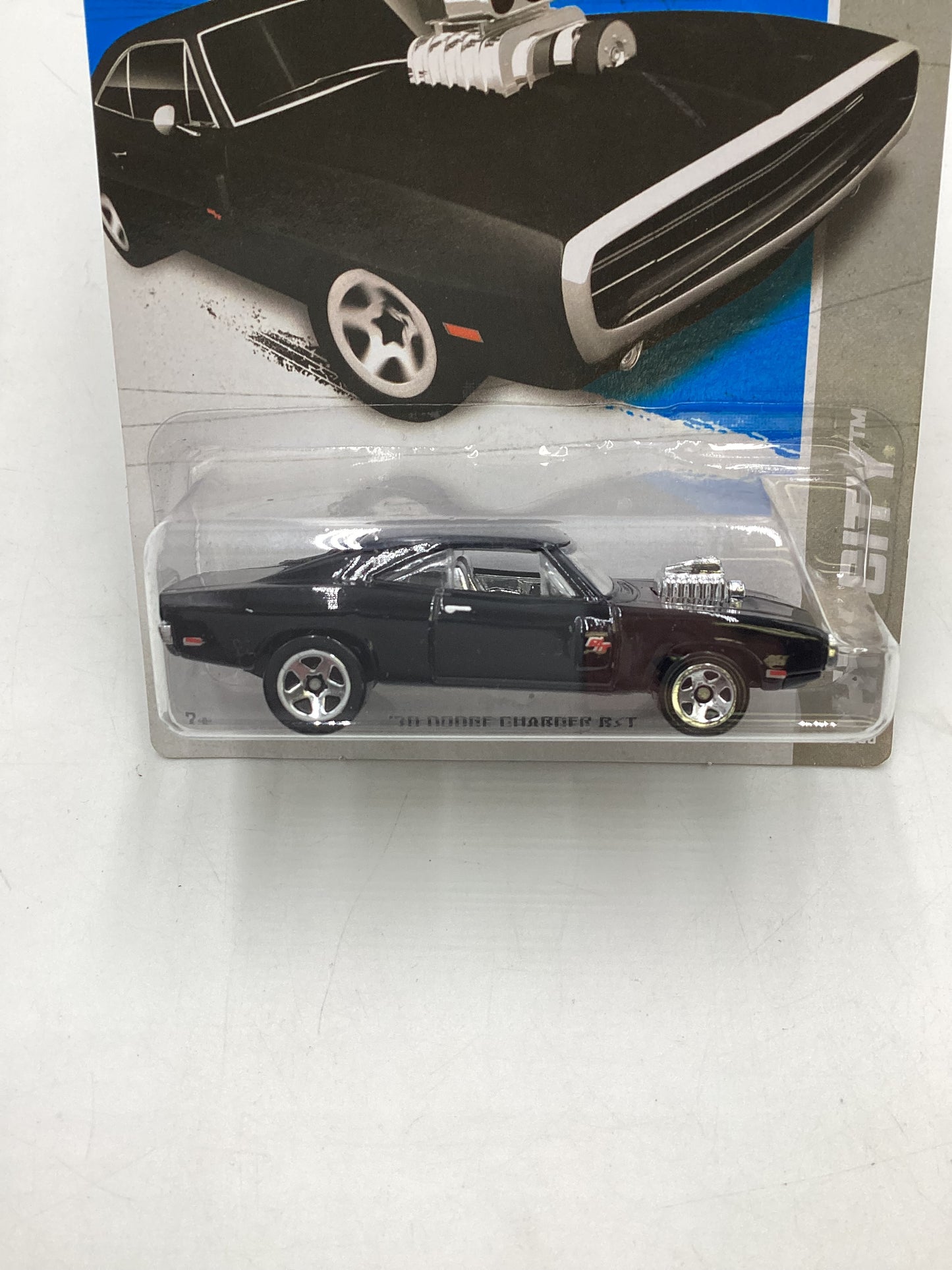 2013 Hot wheels HW City Fast and furious #3 70 Dodge Charger R/T * Card Damage* 74E