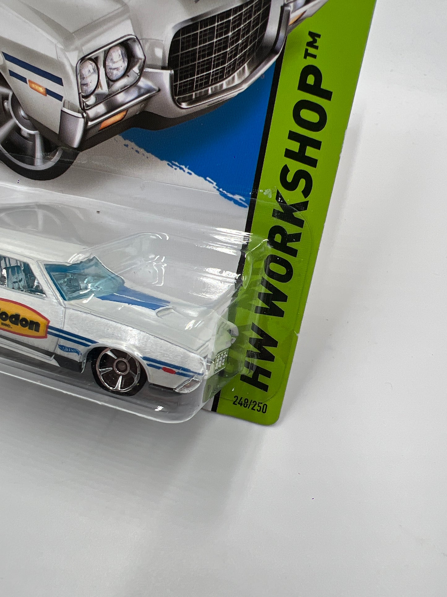 2014 Hot Wheels Workshop #248 72 Ford Gran Torino Sport Miloden White 33B