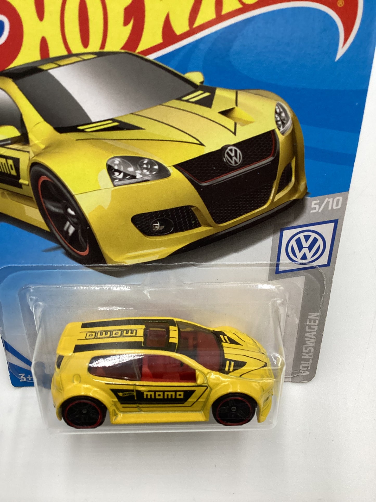 2019 Hot Wheels #19 Volkswagen Golf GTI Yellow Momo 96B