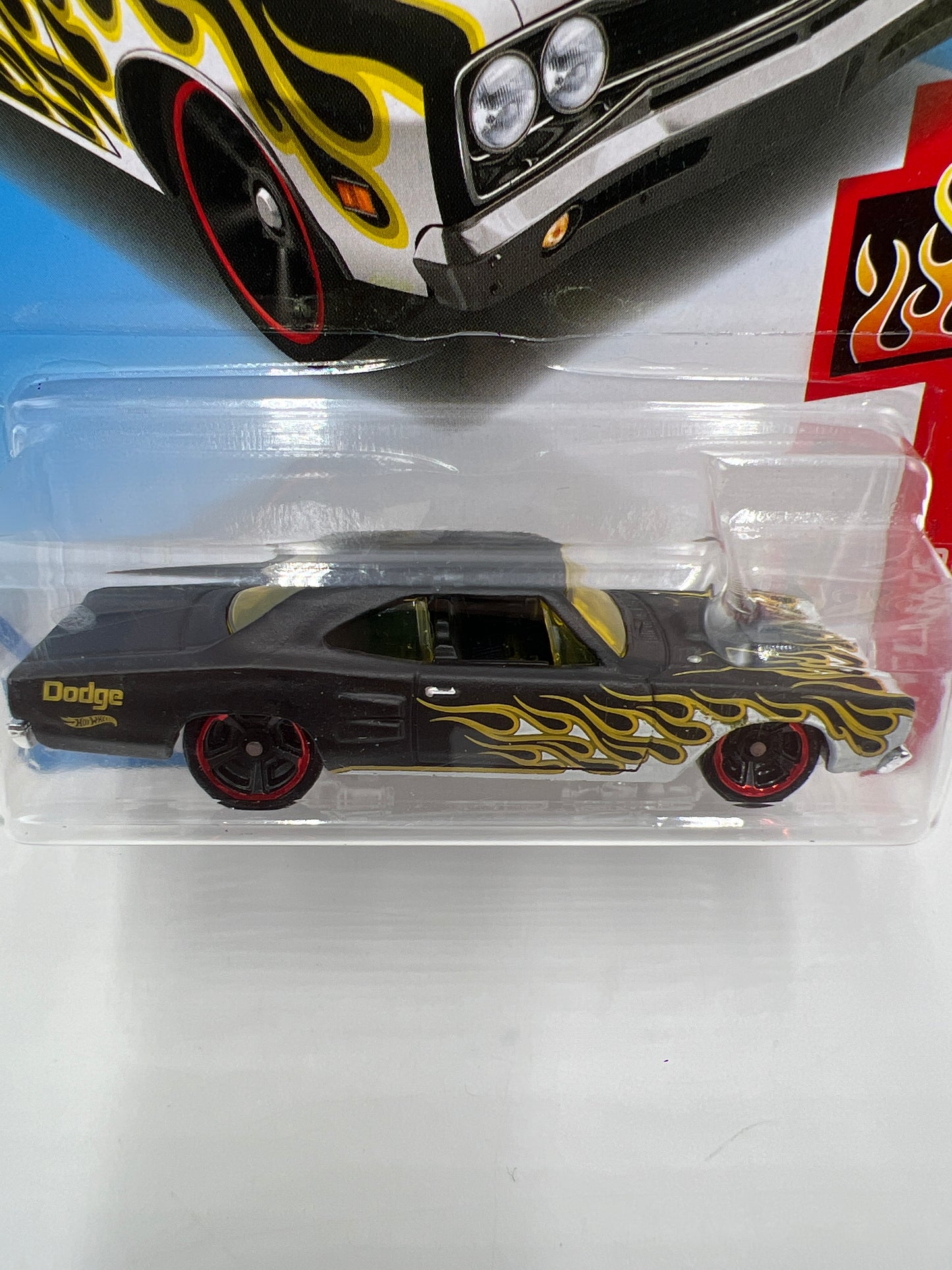 2018 Hot Wheels 69 Dodge Coronet Superbee Black Walgreens Exclusive 234C