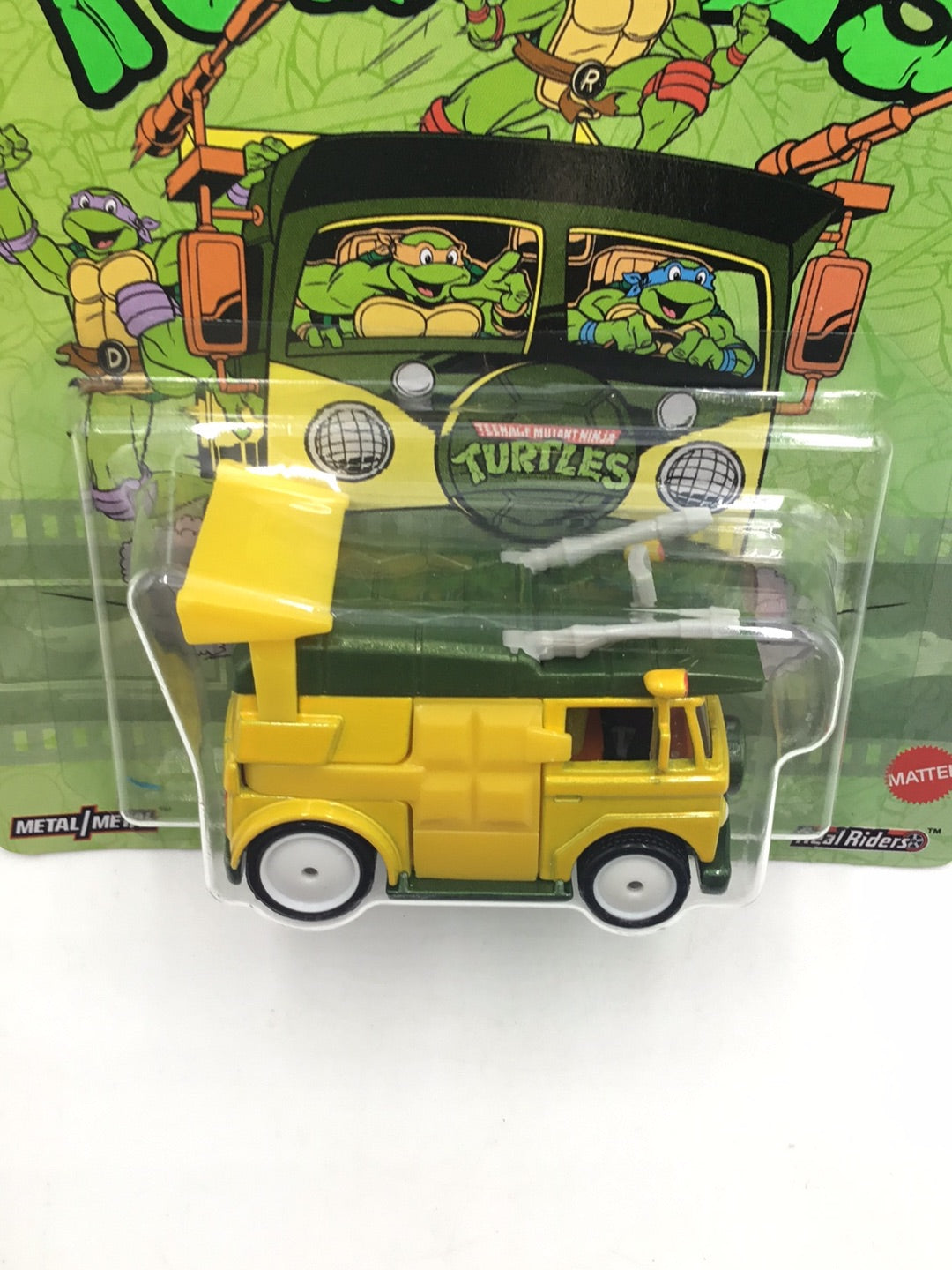 2023 Hot wheels Retro TMNT Part Wagon 266B