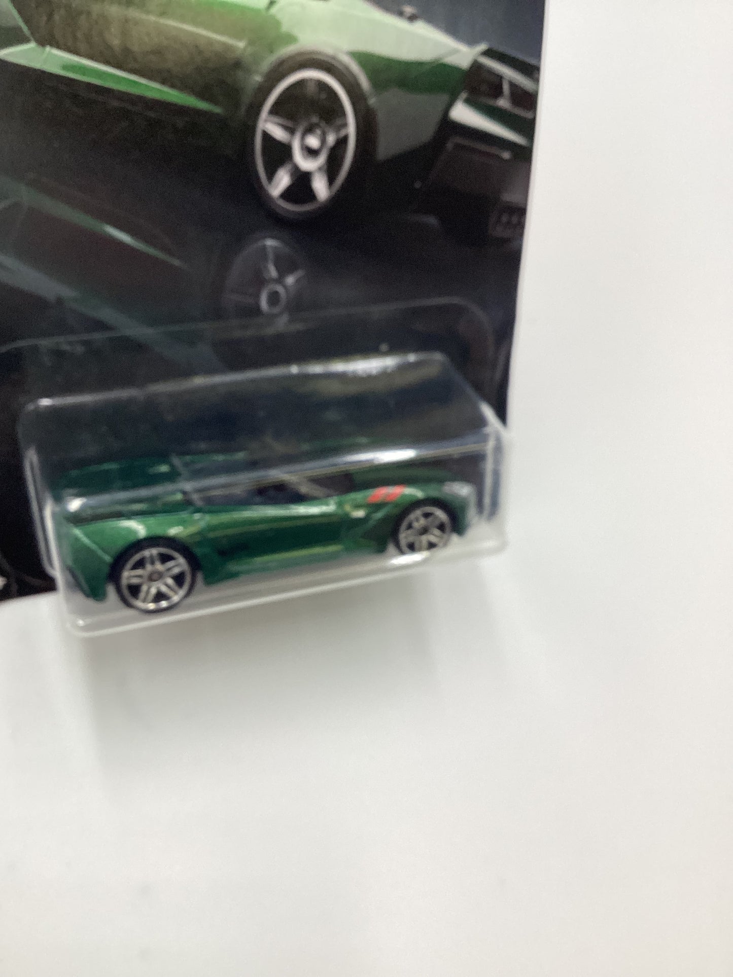 2019 Hot Wheels Exotics Series #1 14 Corvette Stingray *Bad Card* 156G