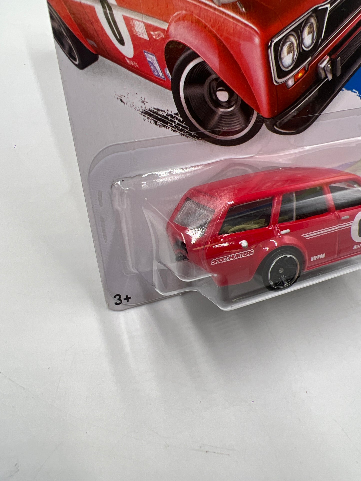 2014 Hot Wheels Workshop #206 71 Datsun Bluebird 510 Wagon Red *Mesh Grille* Card Not Perfect 88F