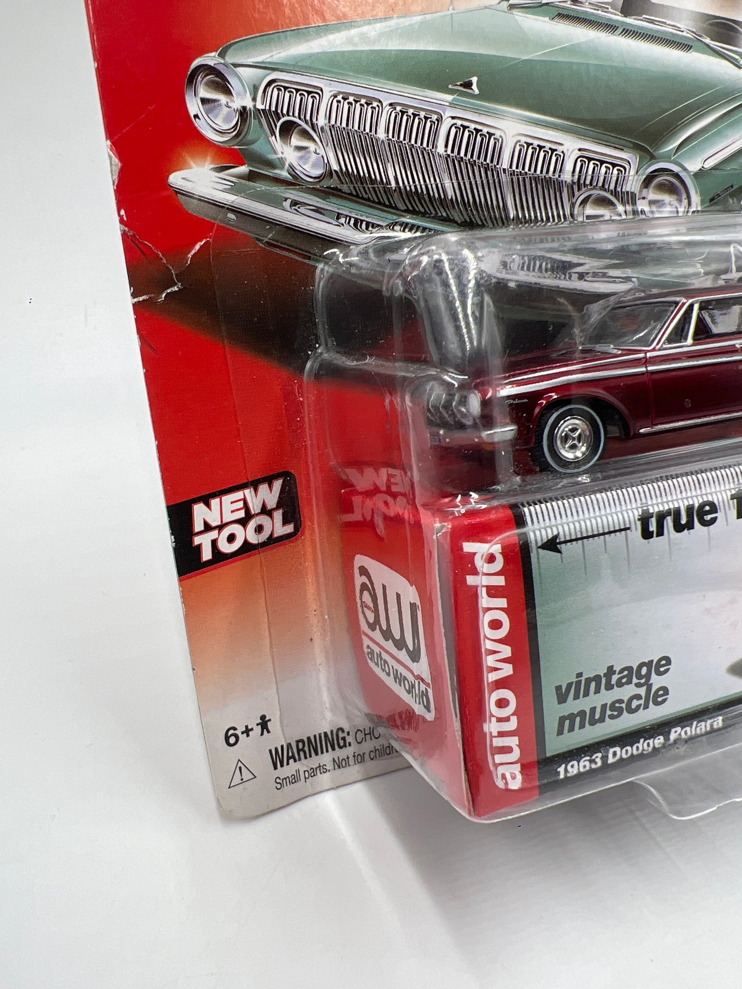 Auto World Ultra Red Chase Vintage Muscle Release 4 #1 1963 Dodge Polara Red Bad Card