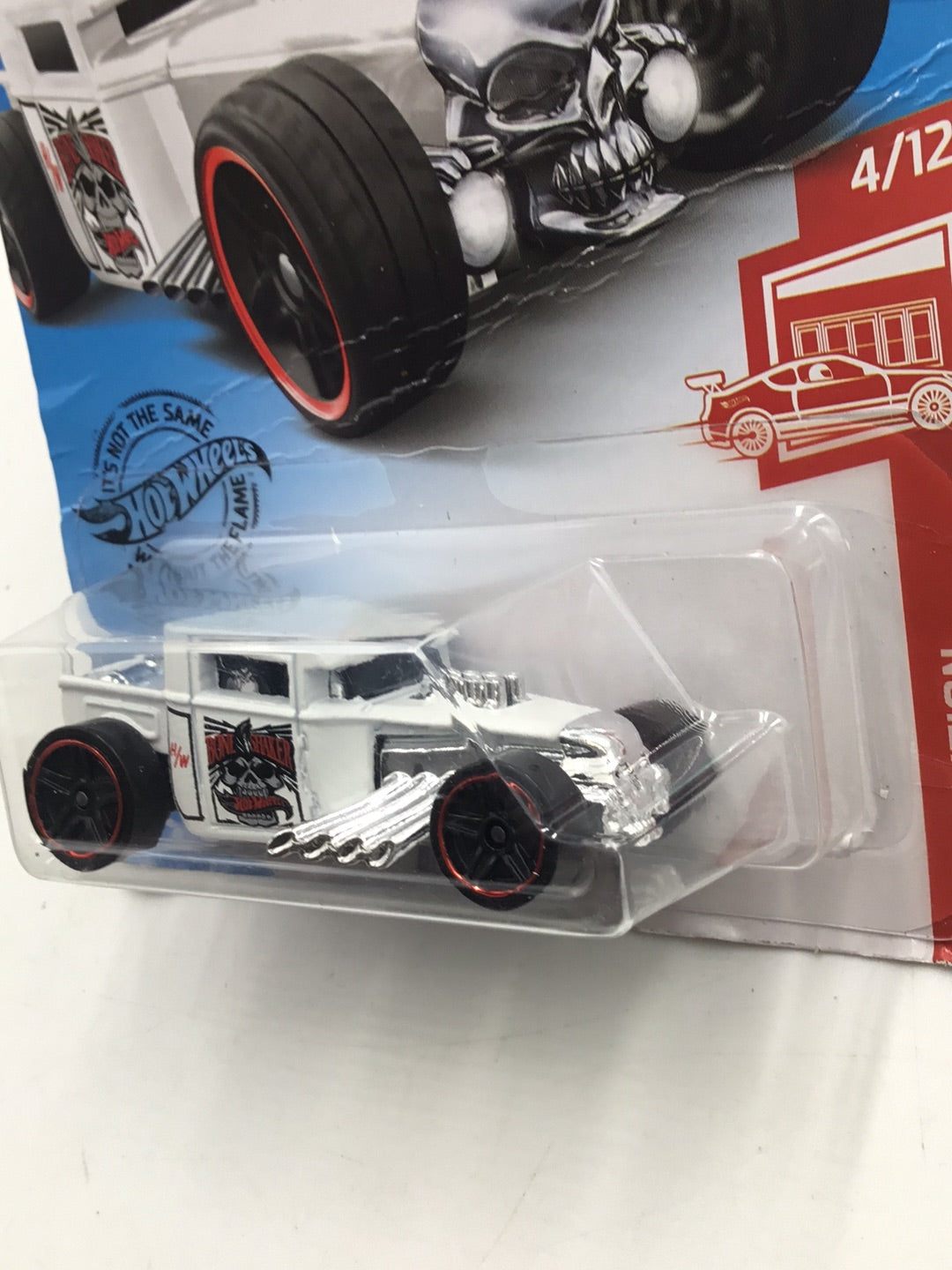 2020 hot wheels red edition #135 Bone Shaker target red (Bad Card) Z9