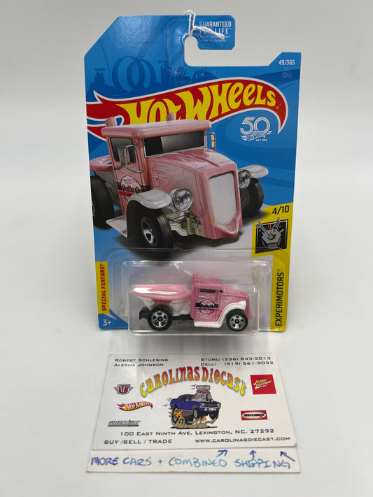 2018 Hot Wheels Experimotors #49 Gotta Go Pink