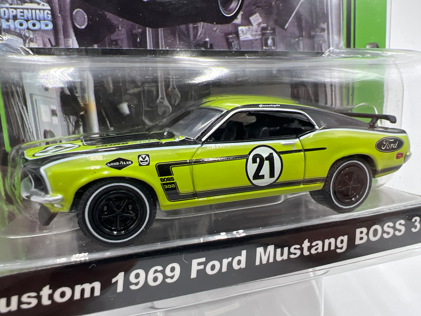 Greenlight Muscle Car Garage Series 6 Custom 1969 Ford Mustang Boss 302 Green/Black 176C