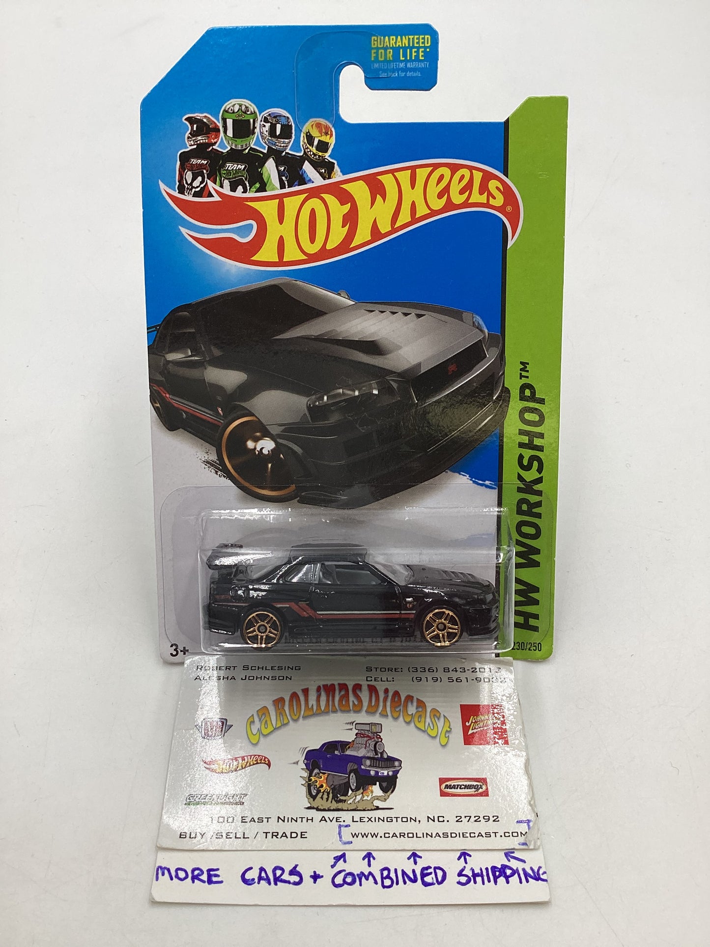 2014 Hot Wheels #230 Nissan Skyline GT-R (R34) Black with Protector