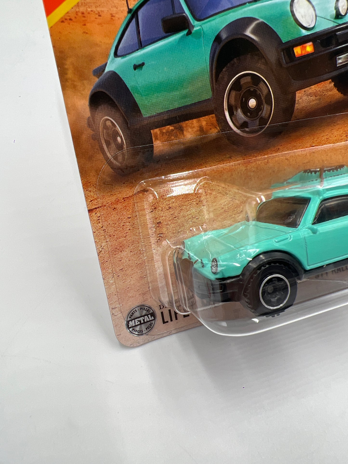 2025 Matchbox #120 1985 Porsche 911 Rally Green 215A