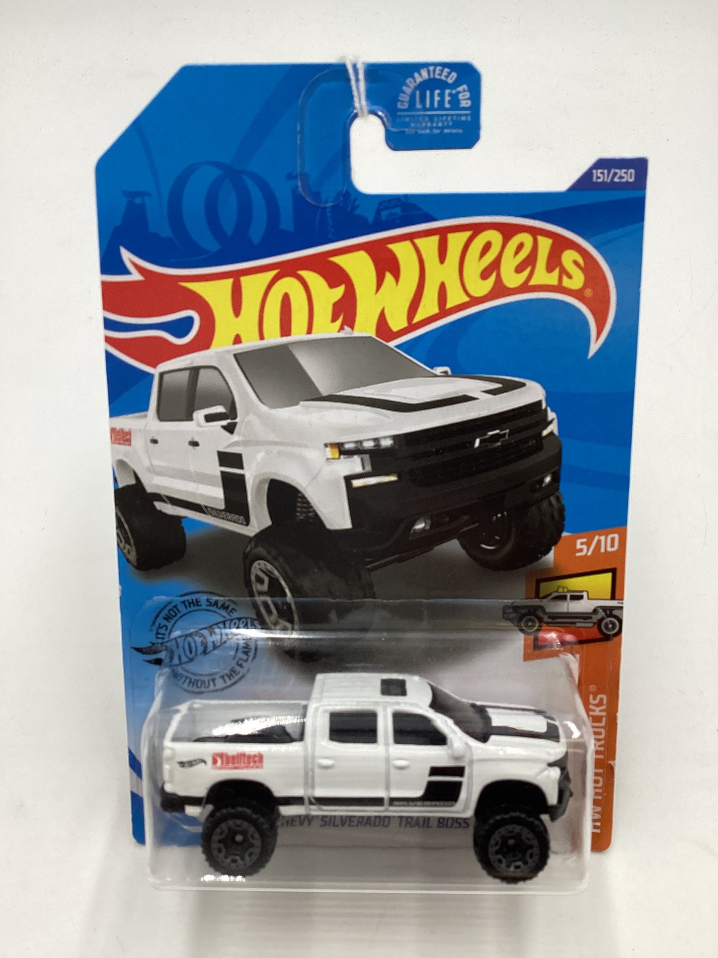 2020 Hot wheels HW Hot Trucks #151 19 Chevy Silverado Trail Boss LT 15A