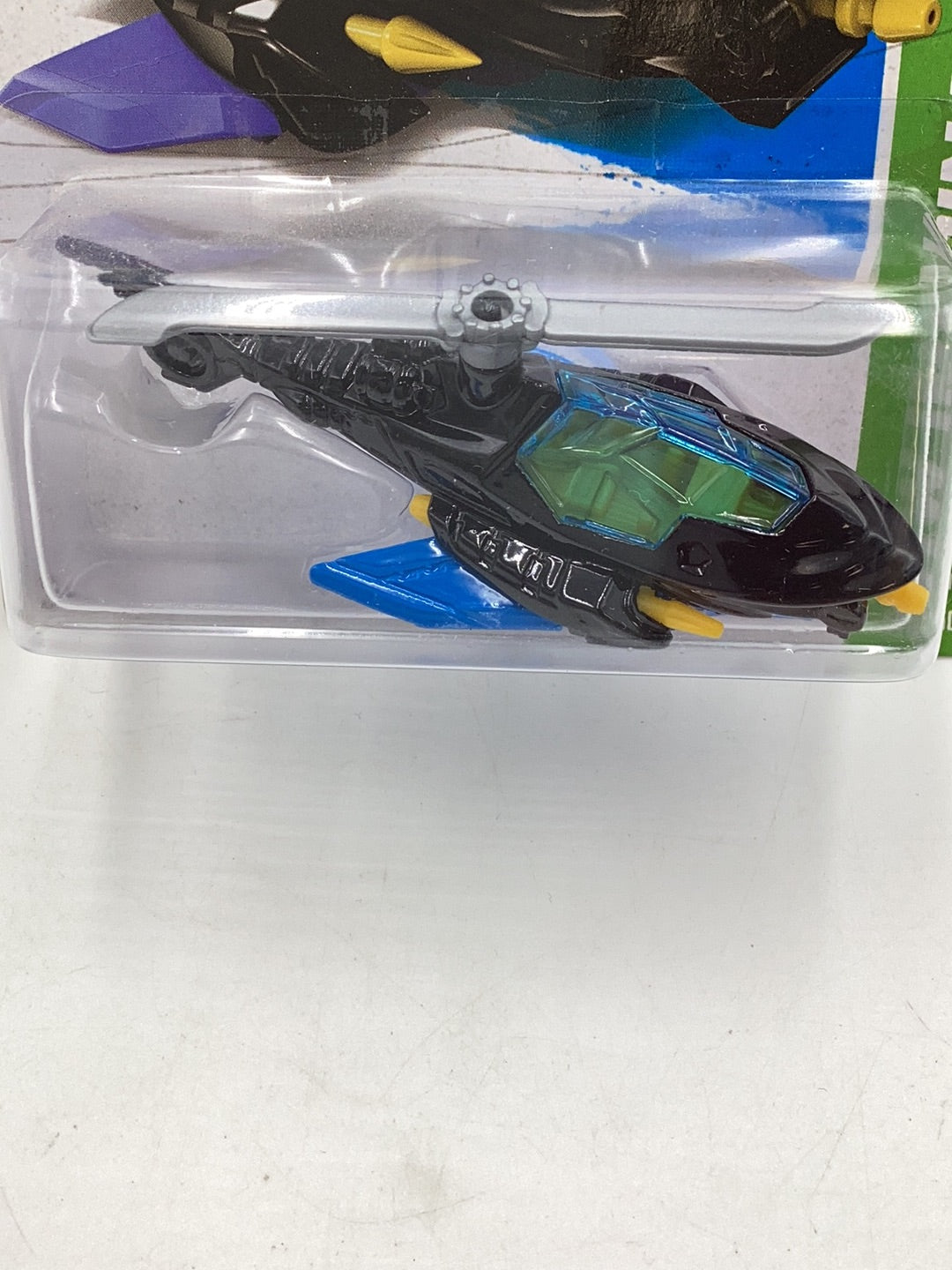 2013 Hot wheels #64 Batcopter 118A