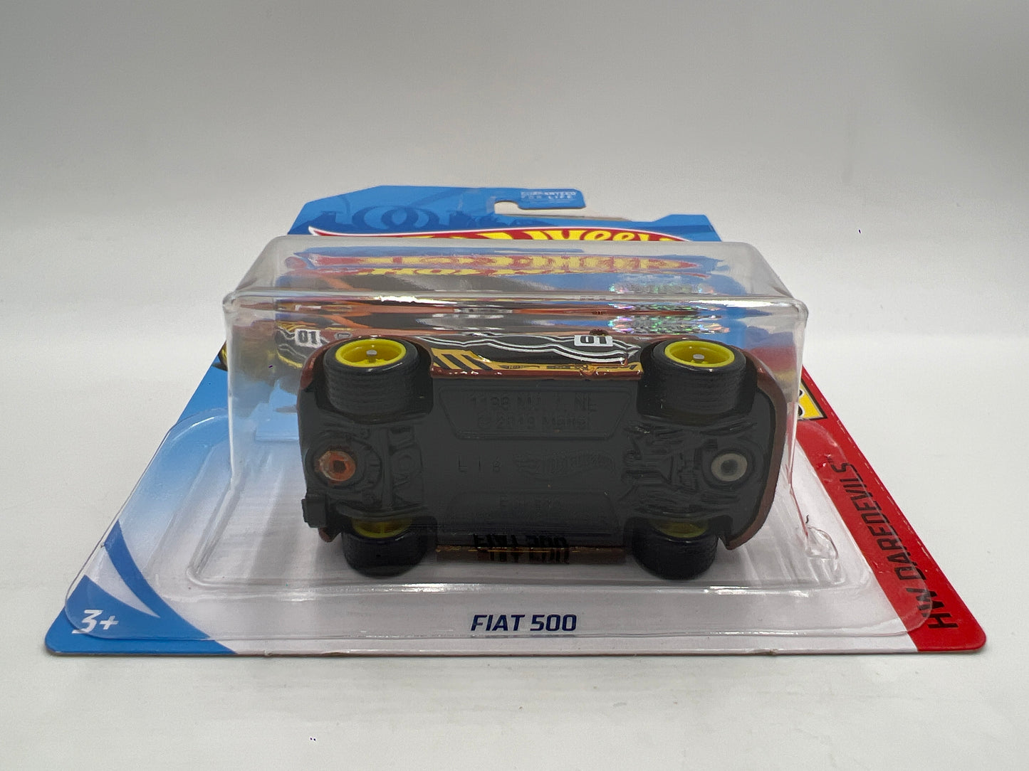 2018 Hot Wheels Factory Sealed Super Treasure Hunt Fiat 500 Orange W/Protector