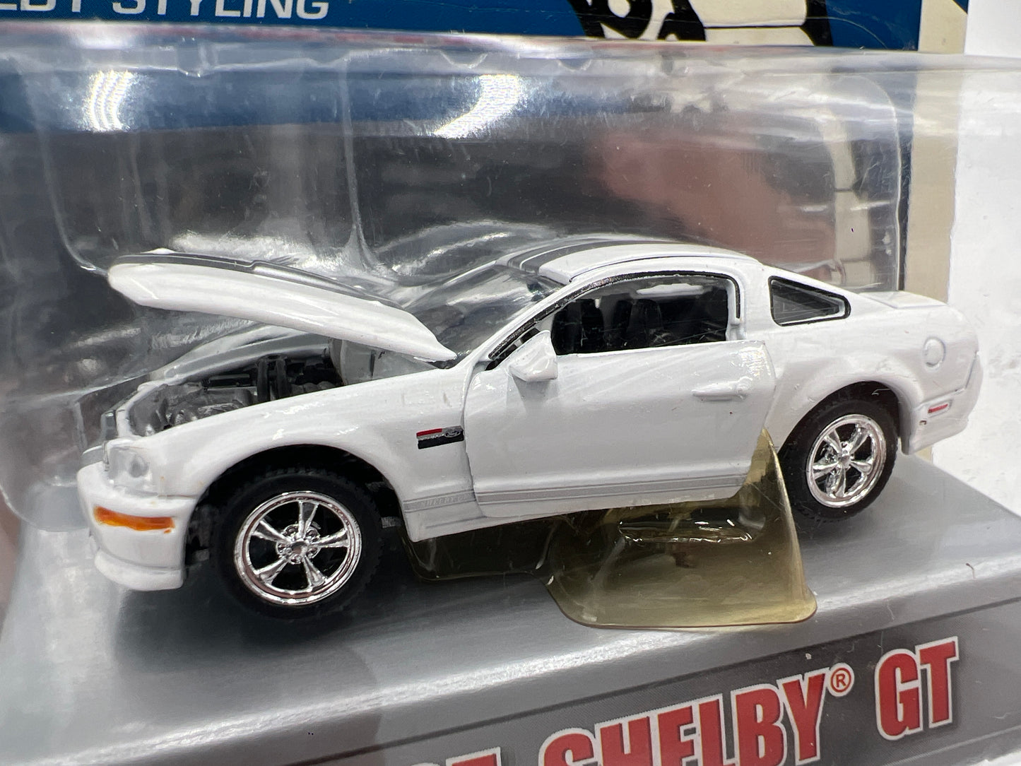 Shelby Collectibles 2007 Shelby GT Mustang White 185C