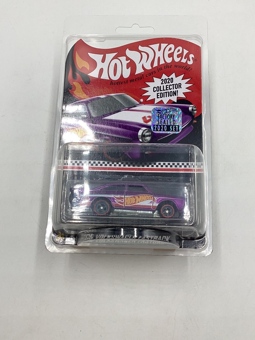 Hot wheels 2020 Collector Edition factory sealed sticker 65 Volkswagen Fastback with protector