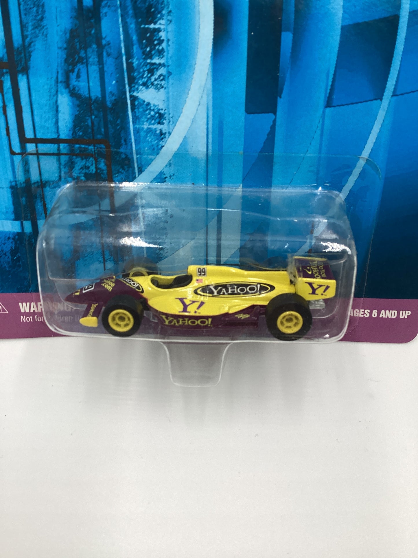 Johnny Lightning .Com Racers Yahoo! Indy Car 231B