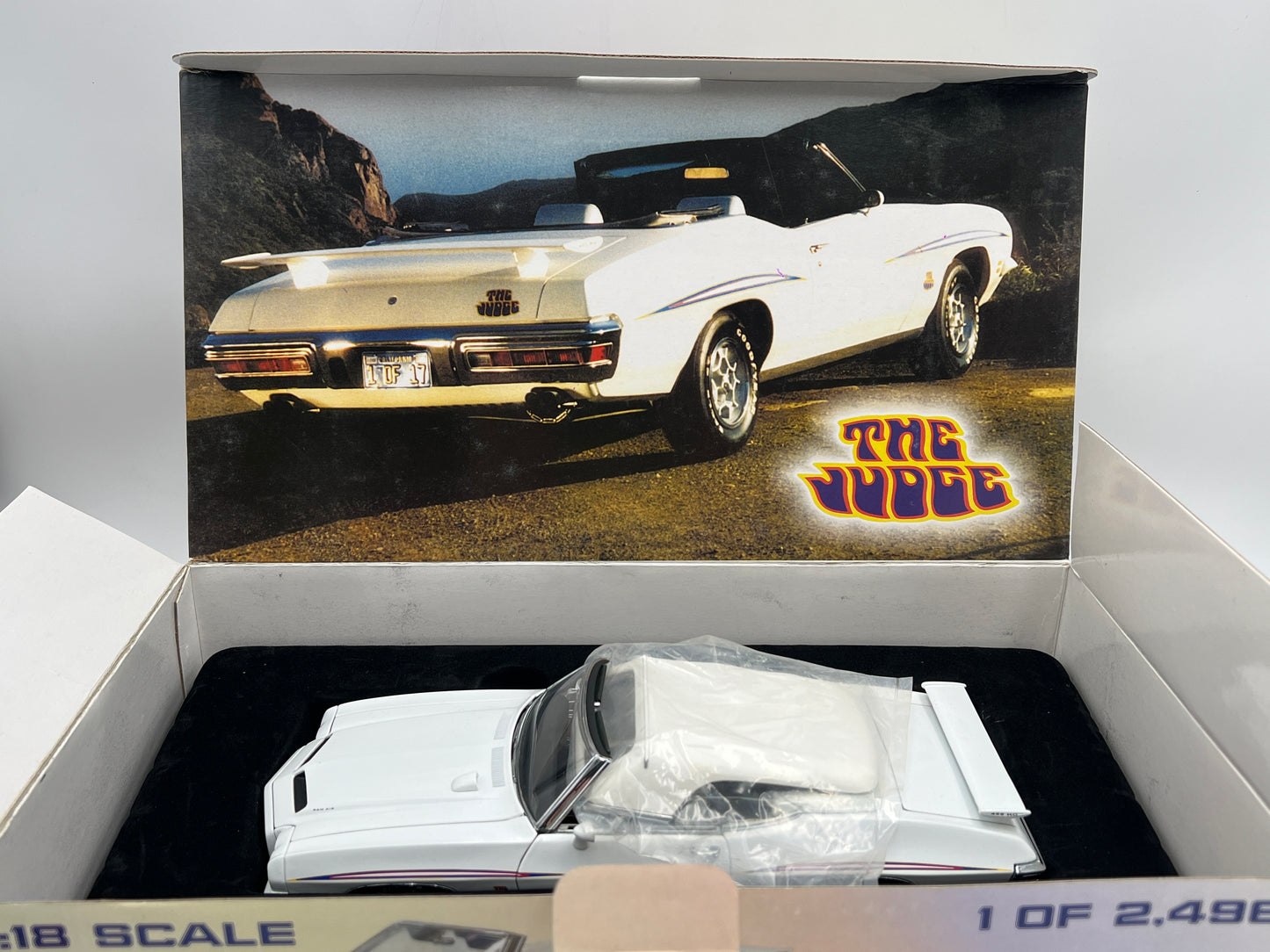 GMP 1/18 Scale 1/2496 1971 Pontiac GTO Judge White W/Box