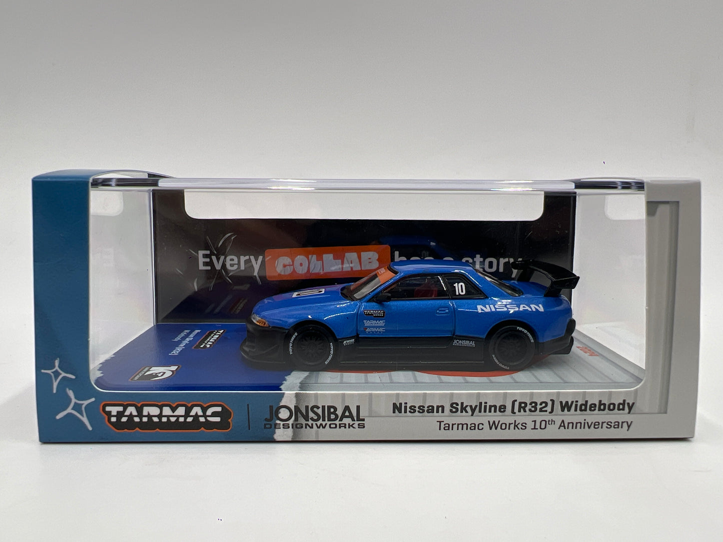Tarmac Works 10th Anniversary Nissan Skyline R32 Widebody Jonsibal Blue/Black
