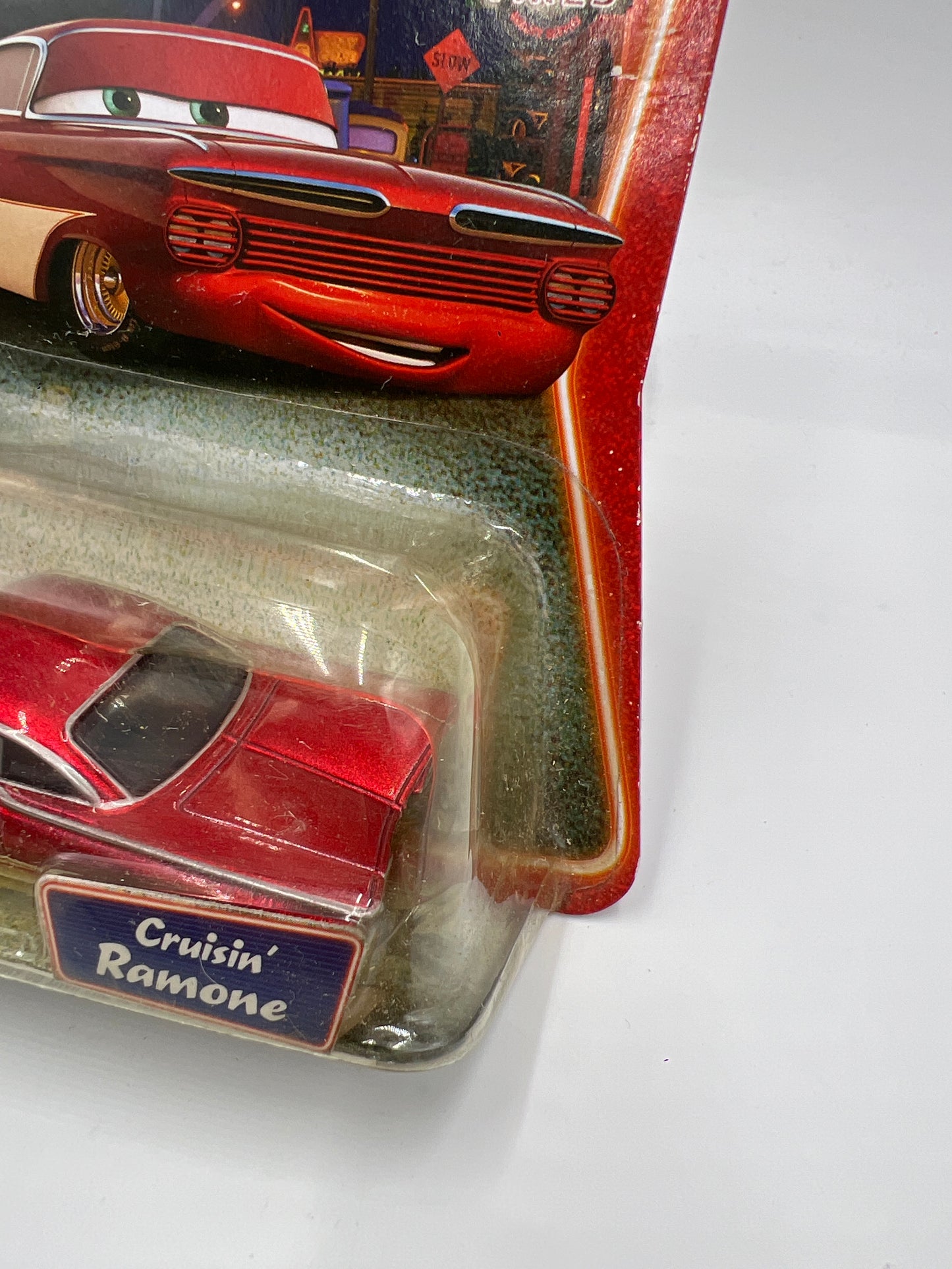 Disney Pixar Cars Supercharged Cruisin Ramone Red 137H