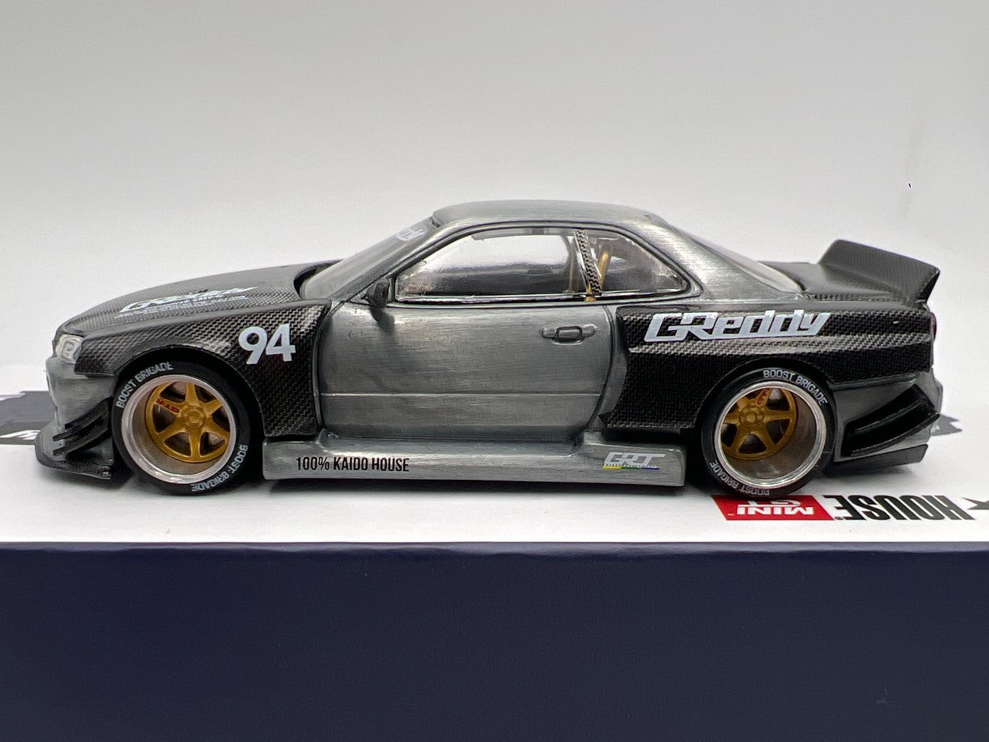 Mini GT Kaido House #222 CHASE Nissan Skyline GT-R R34 Kaido Works Carbon V2 GReddy