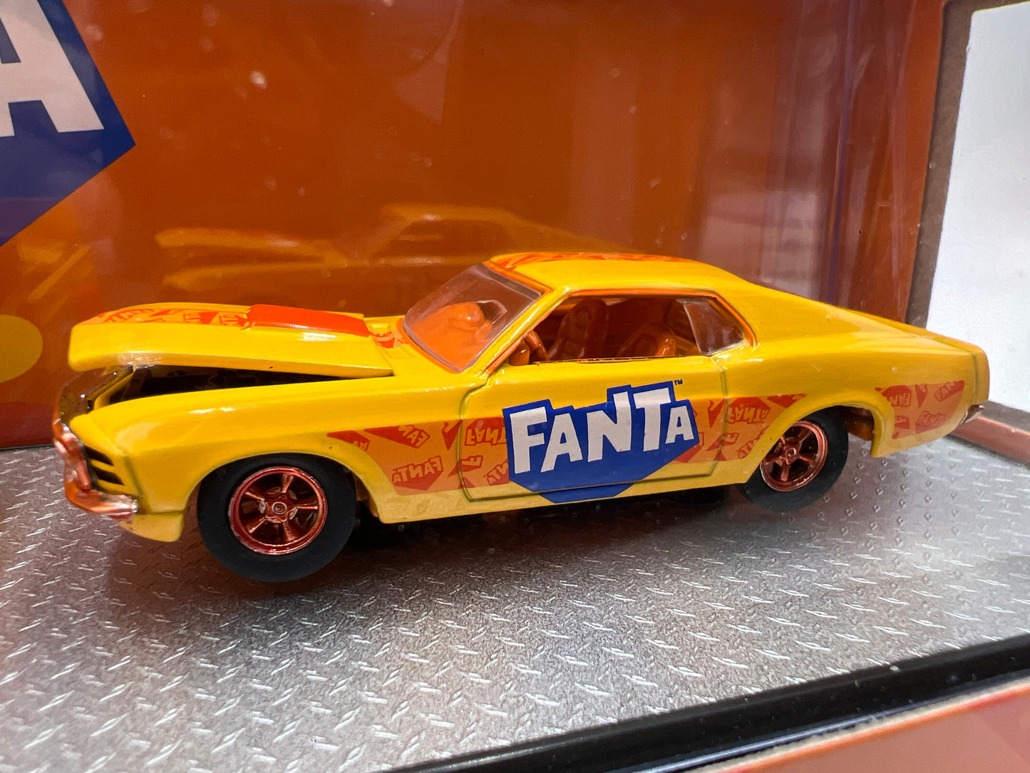 2025 M2 Machines Auto Haulers CHASE Fanta 1970 Ford C-950 & 1970 Ford Mustang Custom TW37