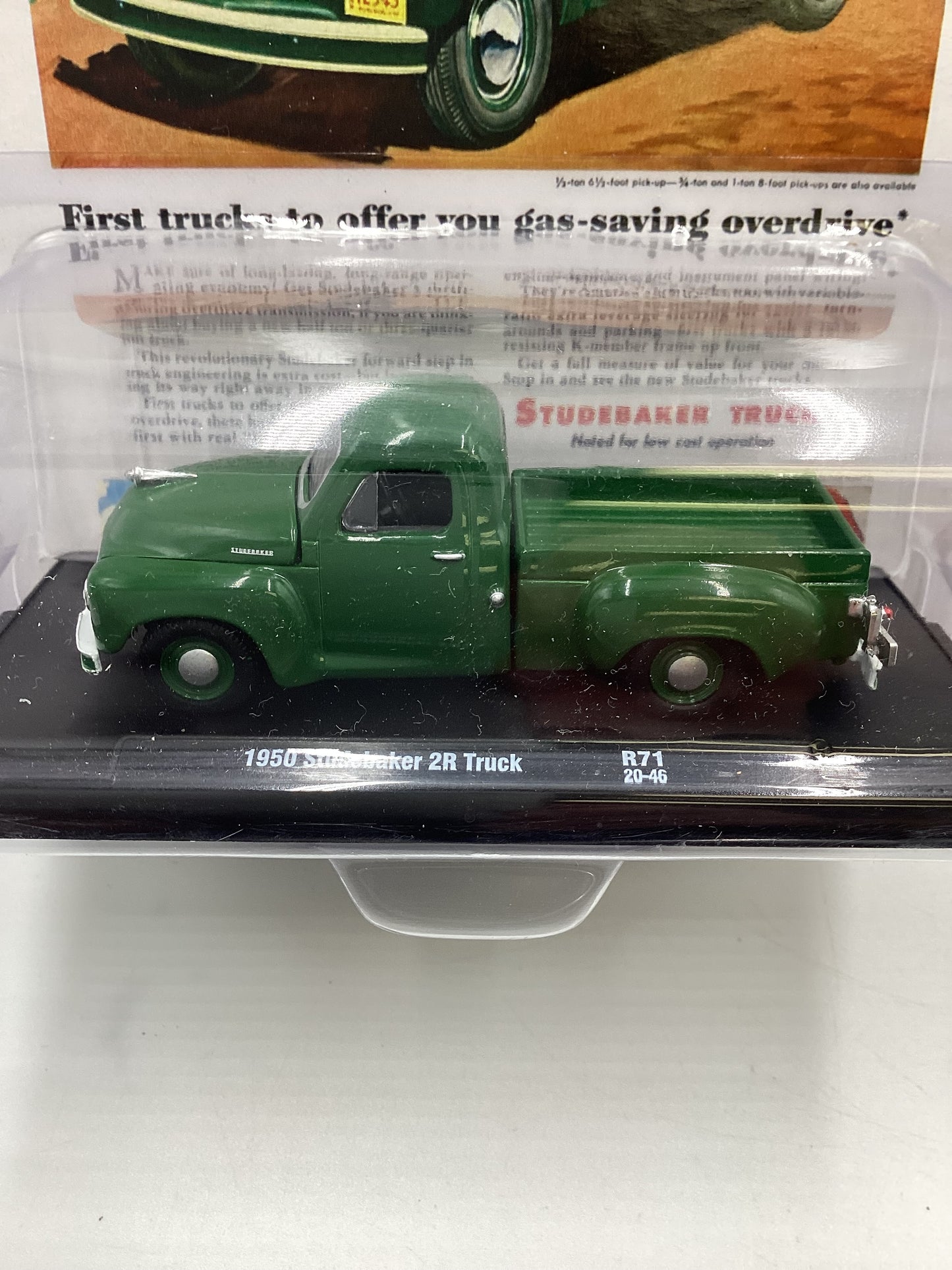 M2 Machines Auto Drivers 1950 Studebaker 2R Truck Green R71 190H