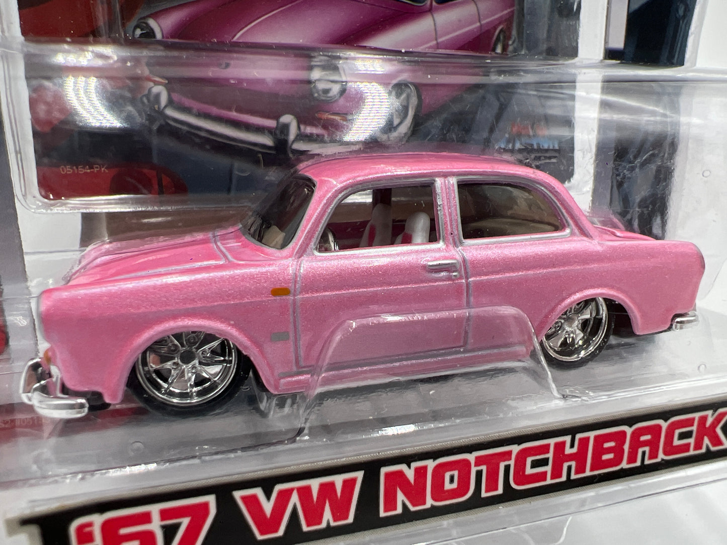 Maisto G Ridez 67 VW Notchback Pink 188A