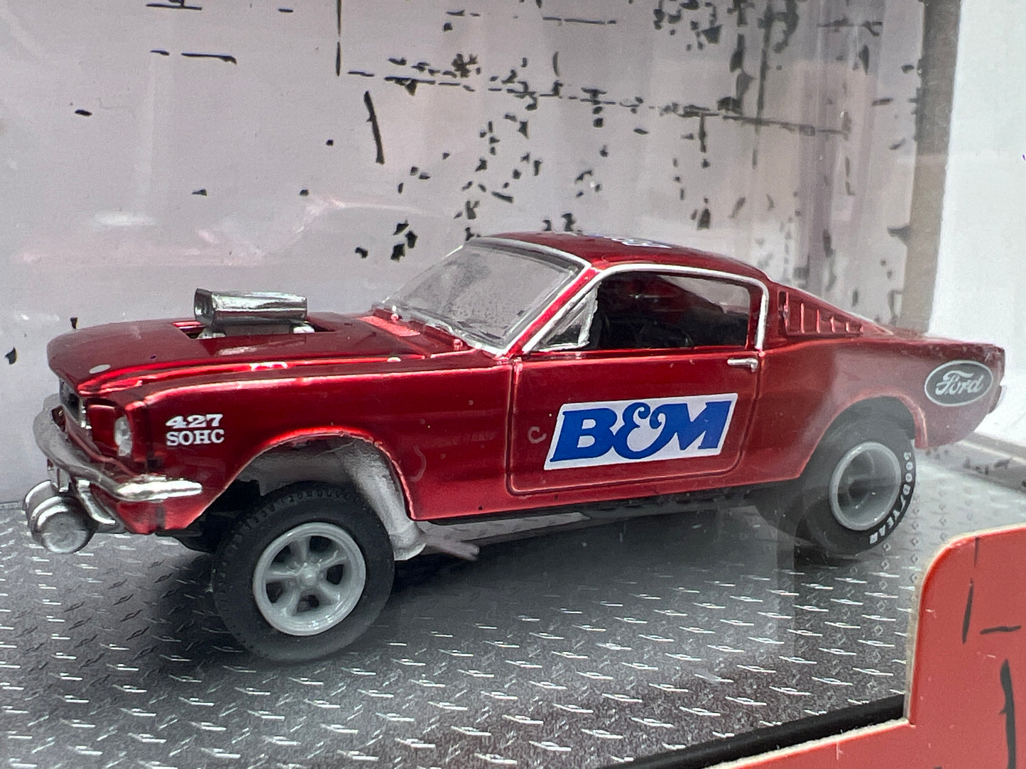 M2 Machines Auto Haulers R44 1970 Ford C-600 Truck & 1966 Mustang Gasser B&M