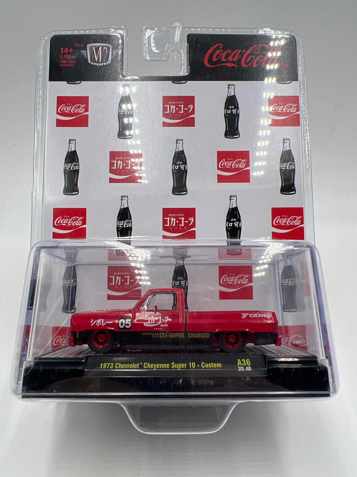 M2 Machines Coca Cola CHASE 1973 Chevrolet Cheyenne Super 10 Custom A36