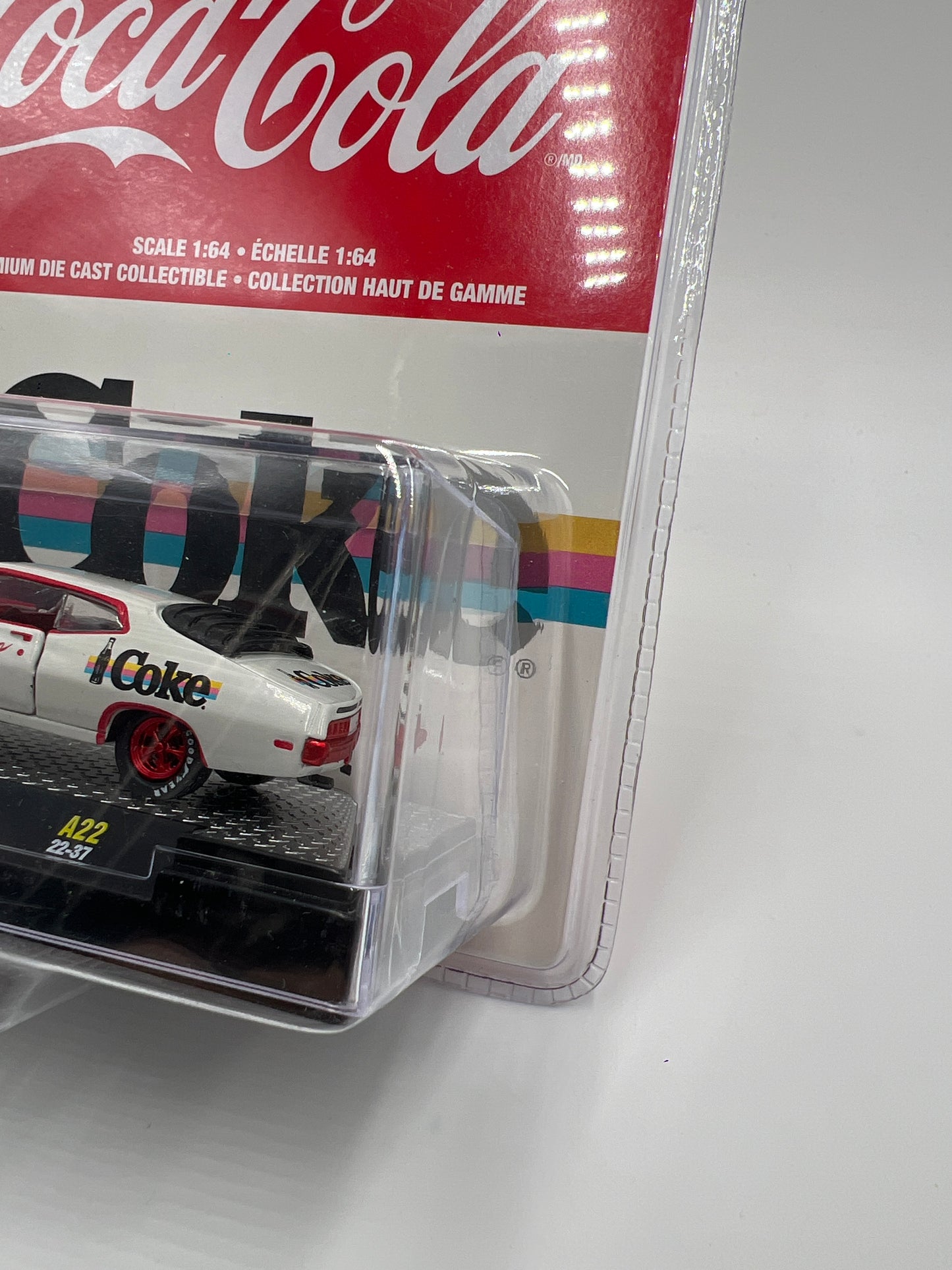 M2 Machines Coca Cola CHASE 1970 Ford Torino Cobra White A22
