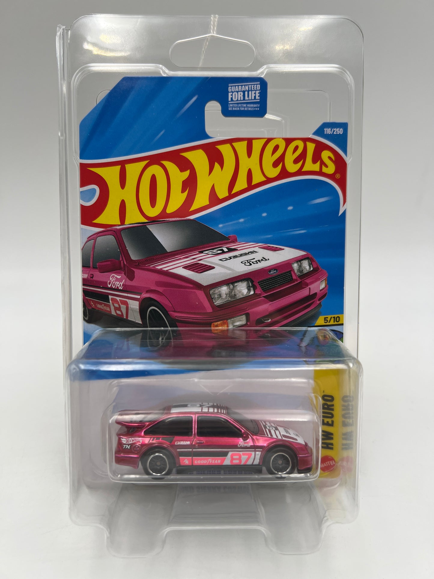 2026 Hot Wheels Super Treasure Hunt #116 87 Ford Sierra Cosworth Pink W/Protector