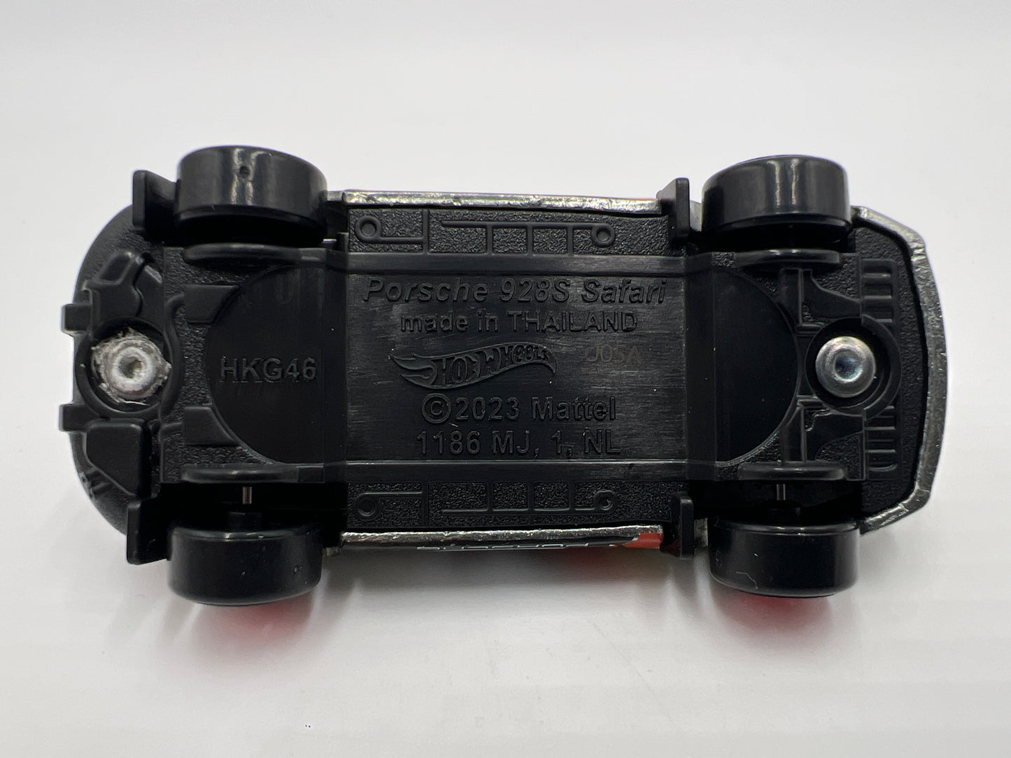 2025 Hot Wheels 1/64 Walmart Exclusive Zamac Set Porsche 928S Safari Loose