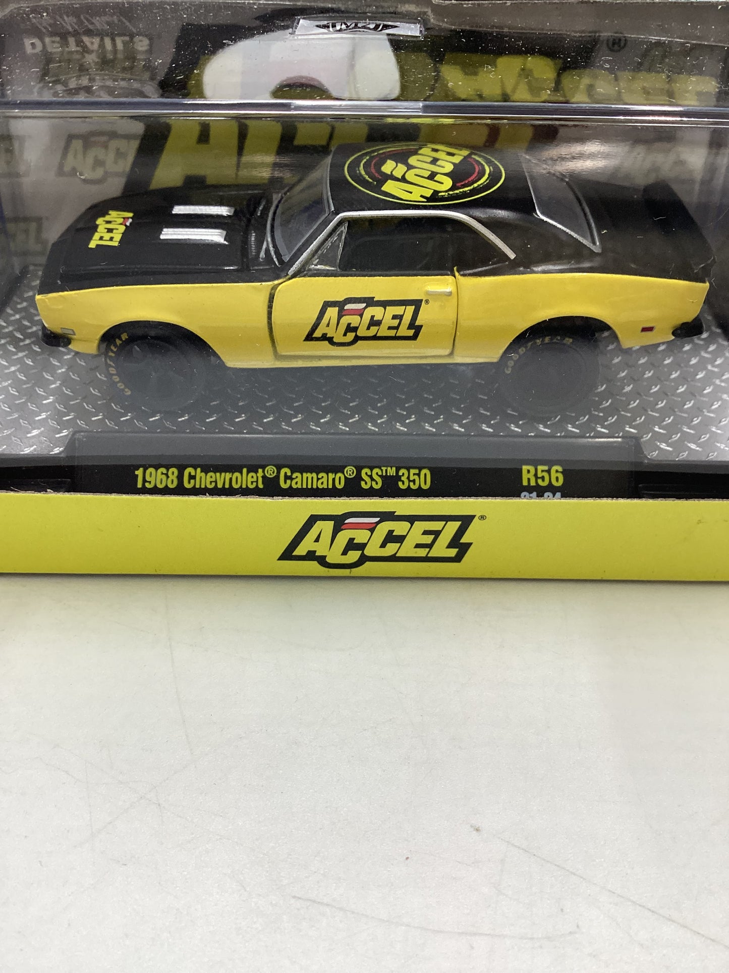 M2 Machines Accel 1968 Chevrolet Camaro SS 350 R56