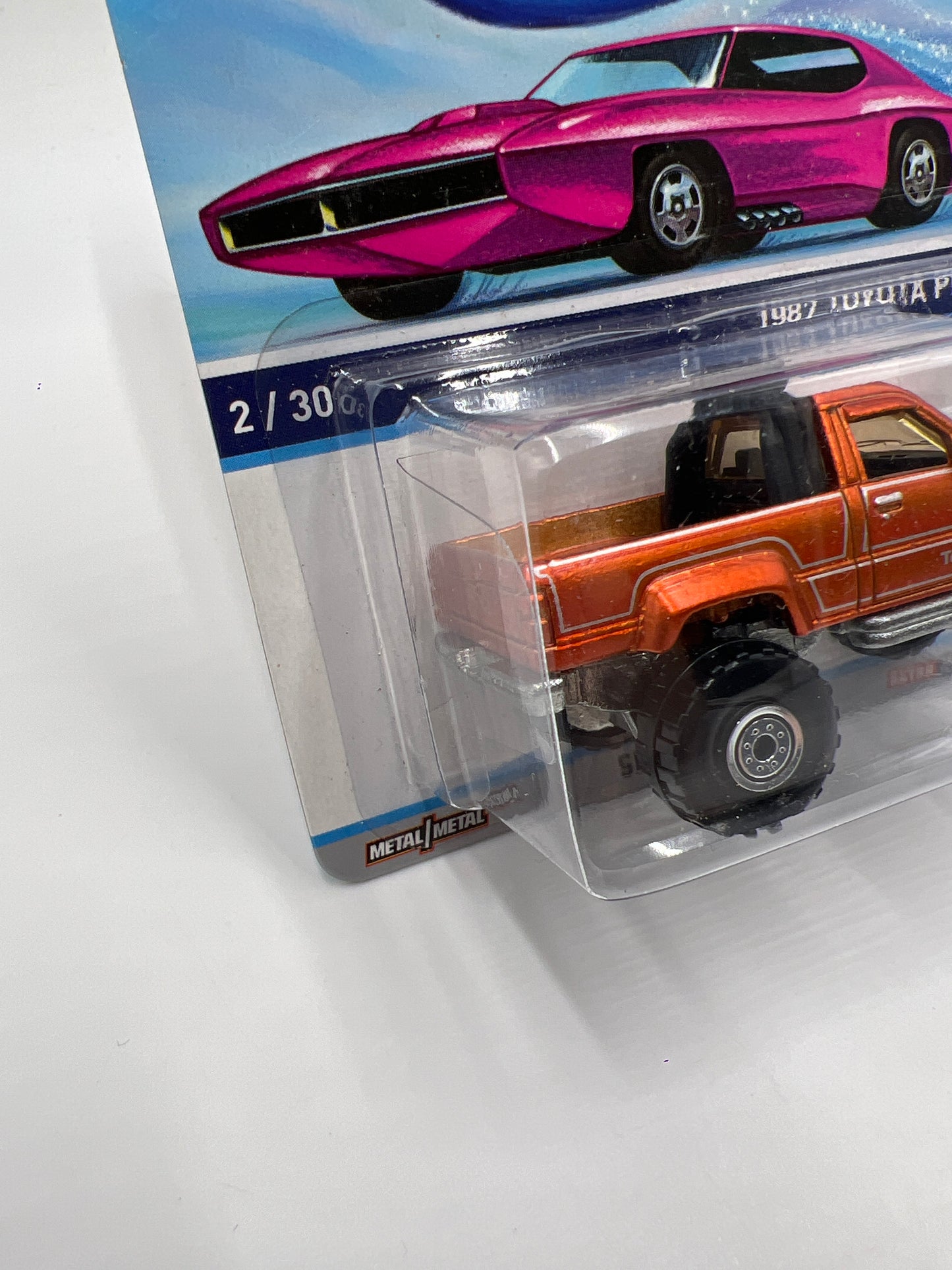 Hot Wheels Cool Classics #2 1987 Toyota Pickup Spectrafrost Orange W/Protector