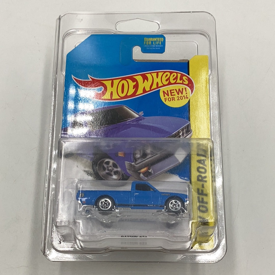 2014 Hot Wheels #139 Datsun 620 #139 blue K-Days W/Protector