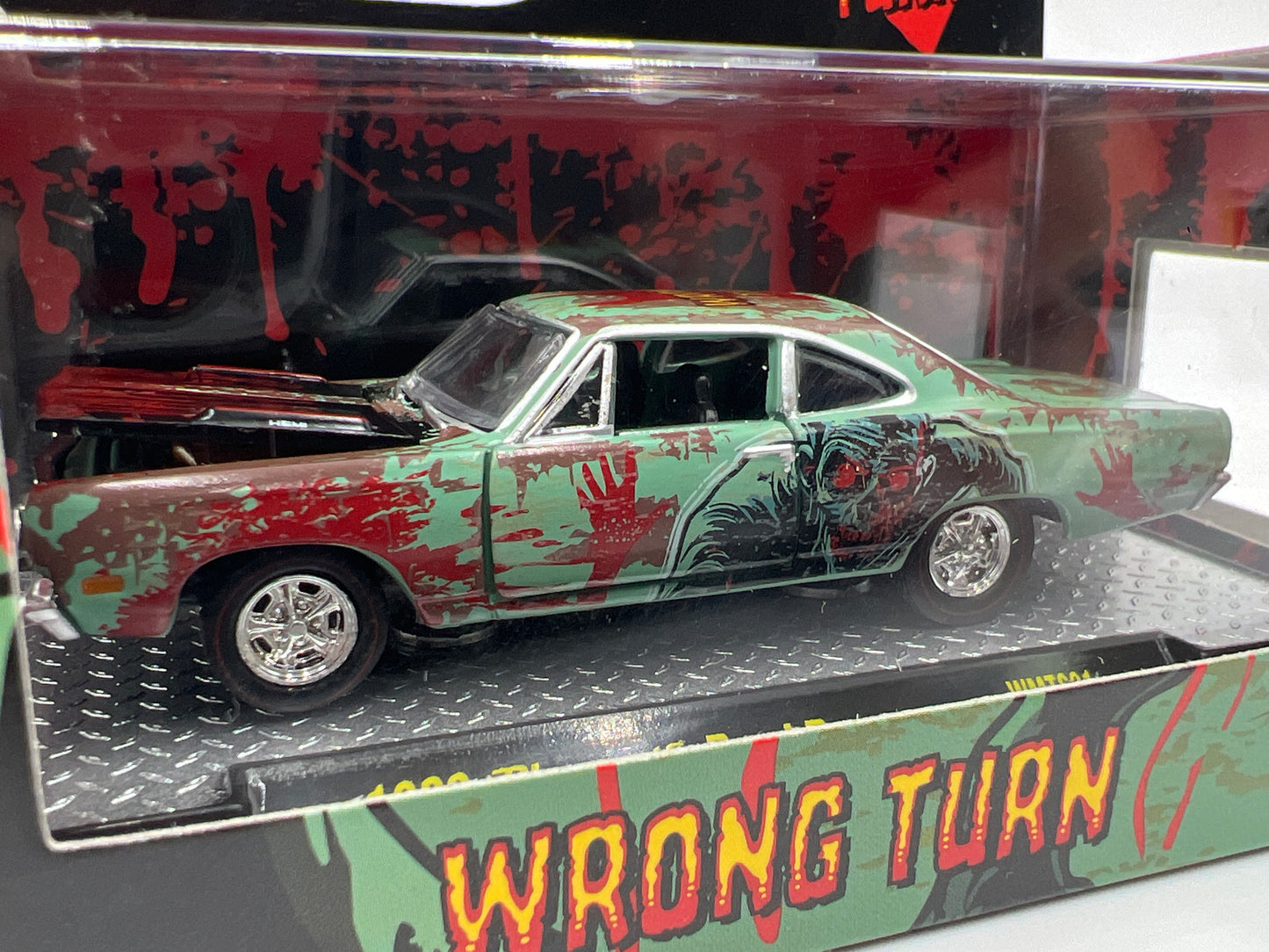 2025 M2 Machines Walmart Exclusive Halloween Wrong Turn 1969 Plymouth Road Runner WMTS21